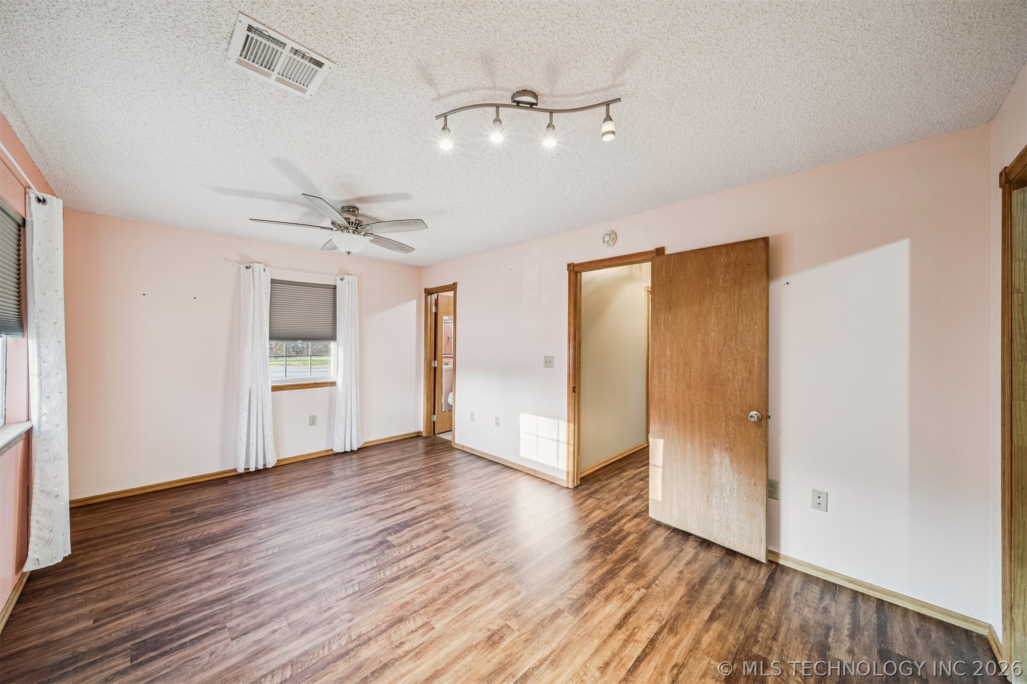 2 W Walnut Street Salina OK 74365