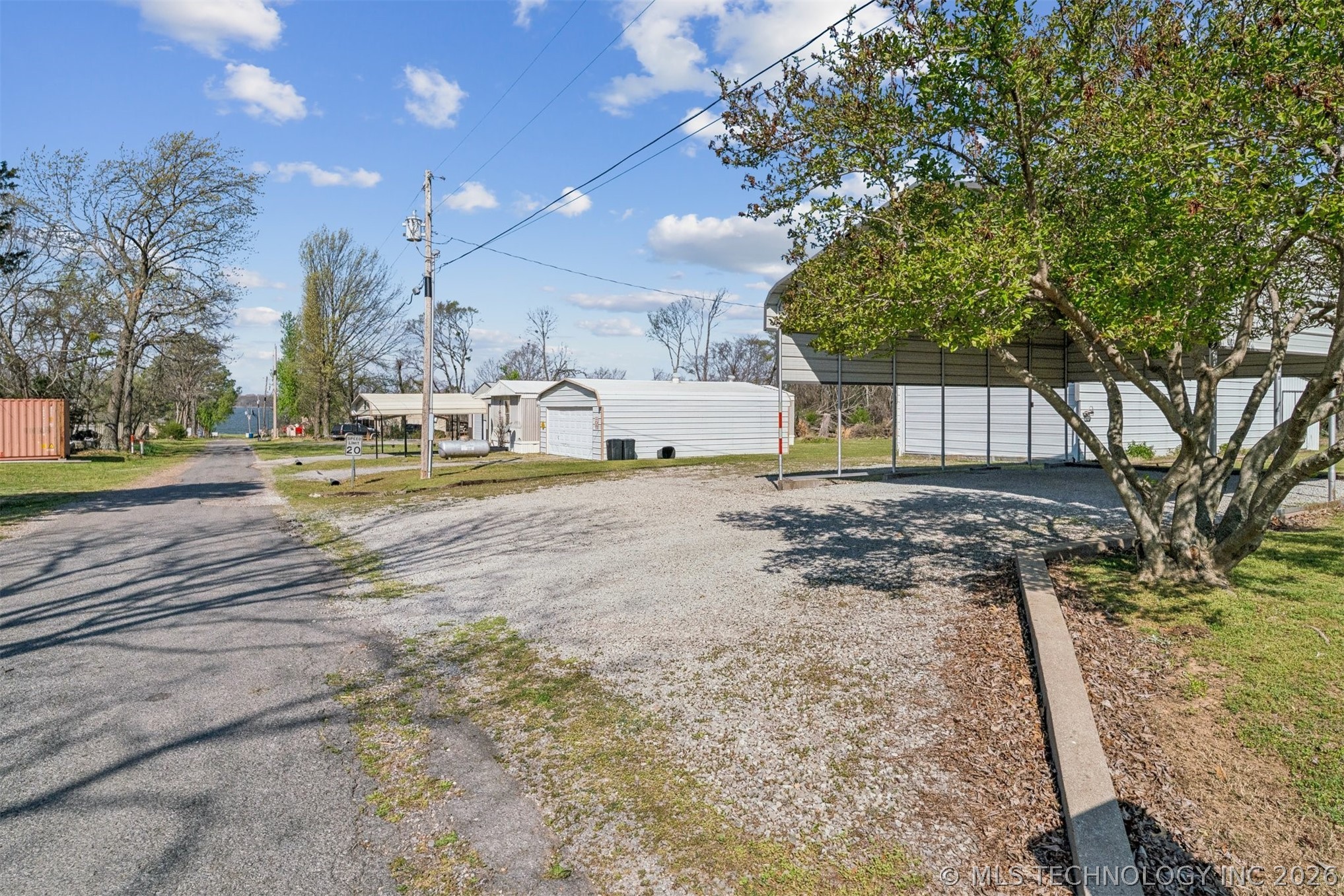 2 W Walnut Street Salina OK 74365
