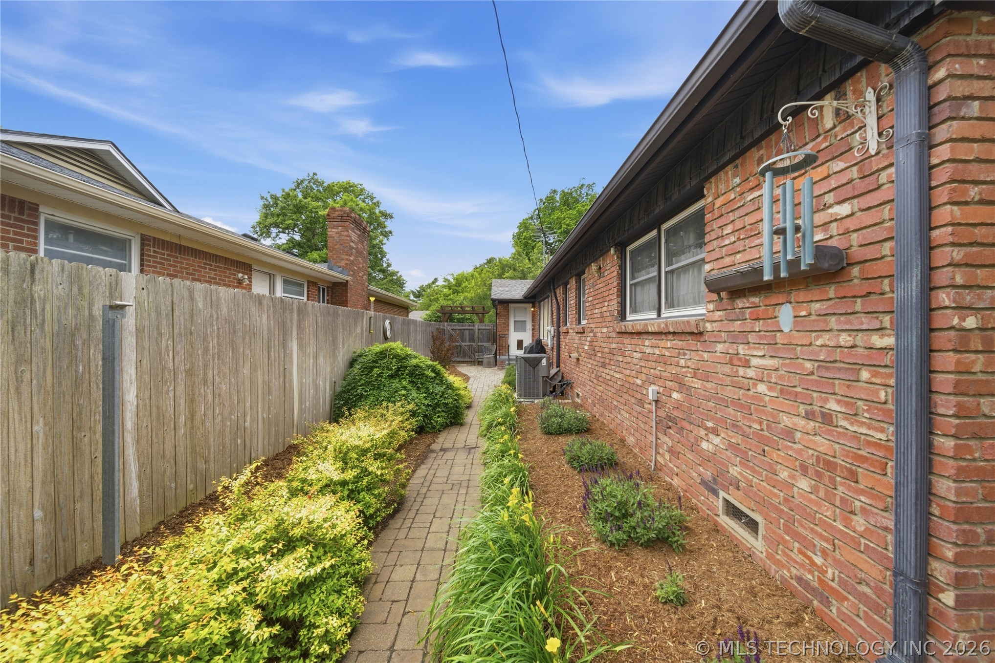 1406 E 46th Street Tulsa OK 74105