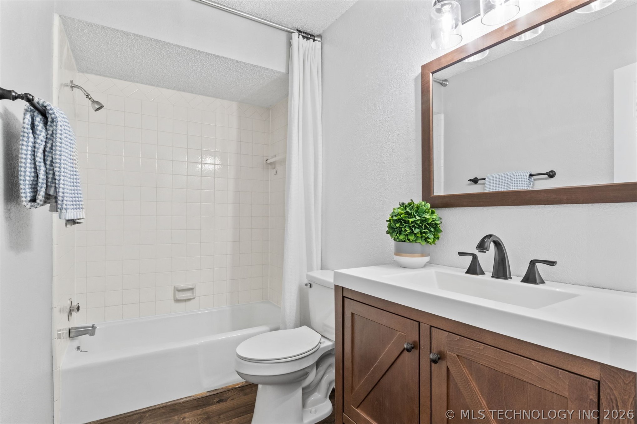 10002 E 117th Place S Bixby OK 74008