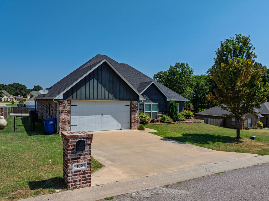 102 Bunker Drive Durant OK 74701