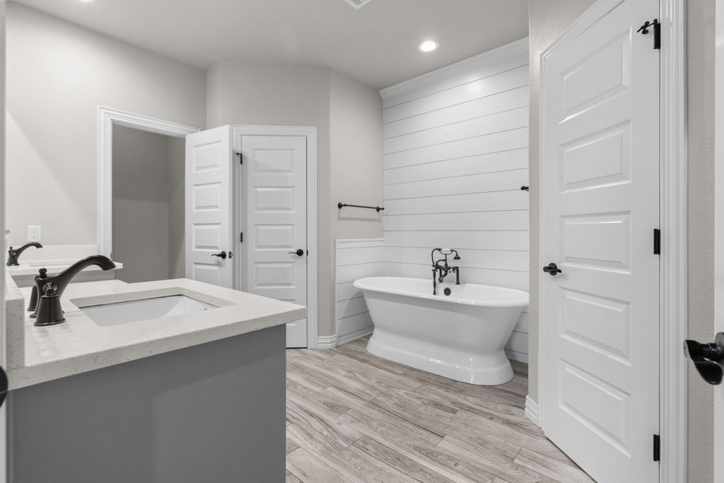 102 Bunker Drive Durant OK 74701