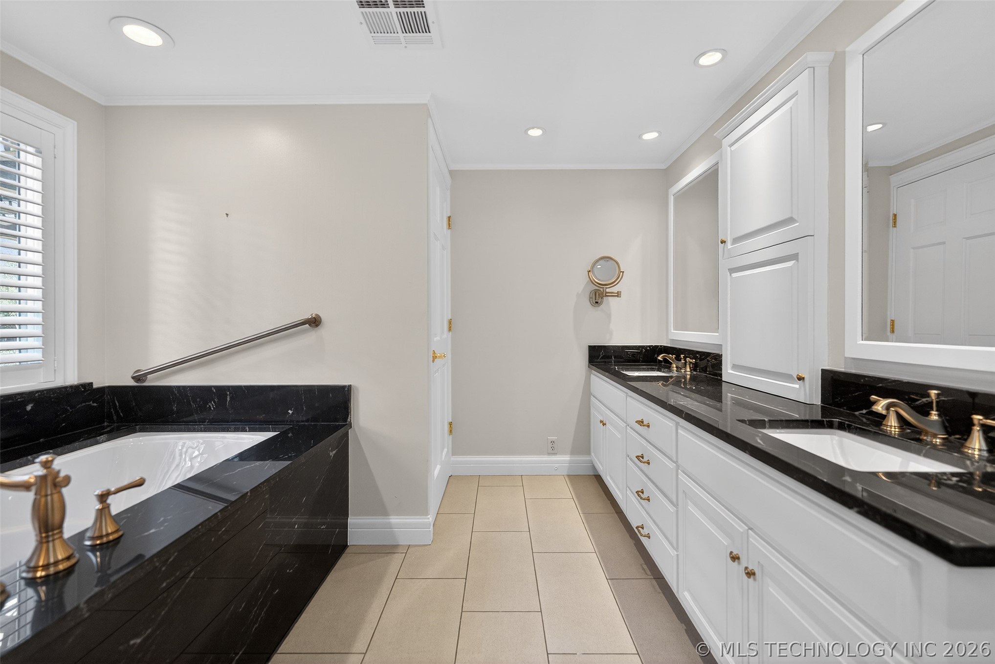 3622 S Yorktown Avenue Tulsa OK 74105