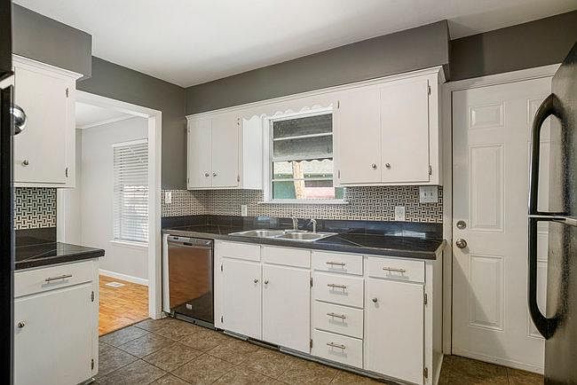 1260 S Indianapolis Avenue Tulsa OK 74112