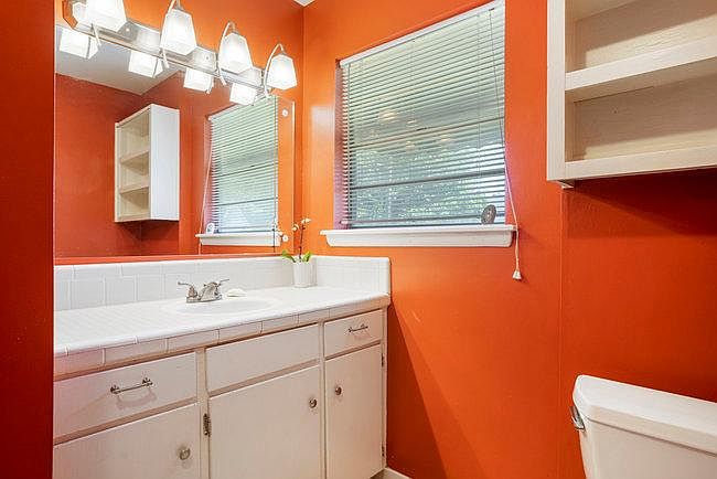 1260 S Indianapolis Avenue Tulsa OK 74112