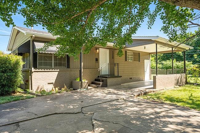 1260 S Indianapolis Avenue Tulsa OK 74112
