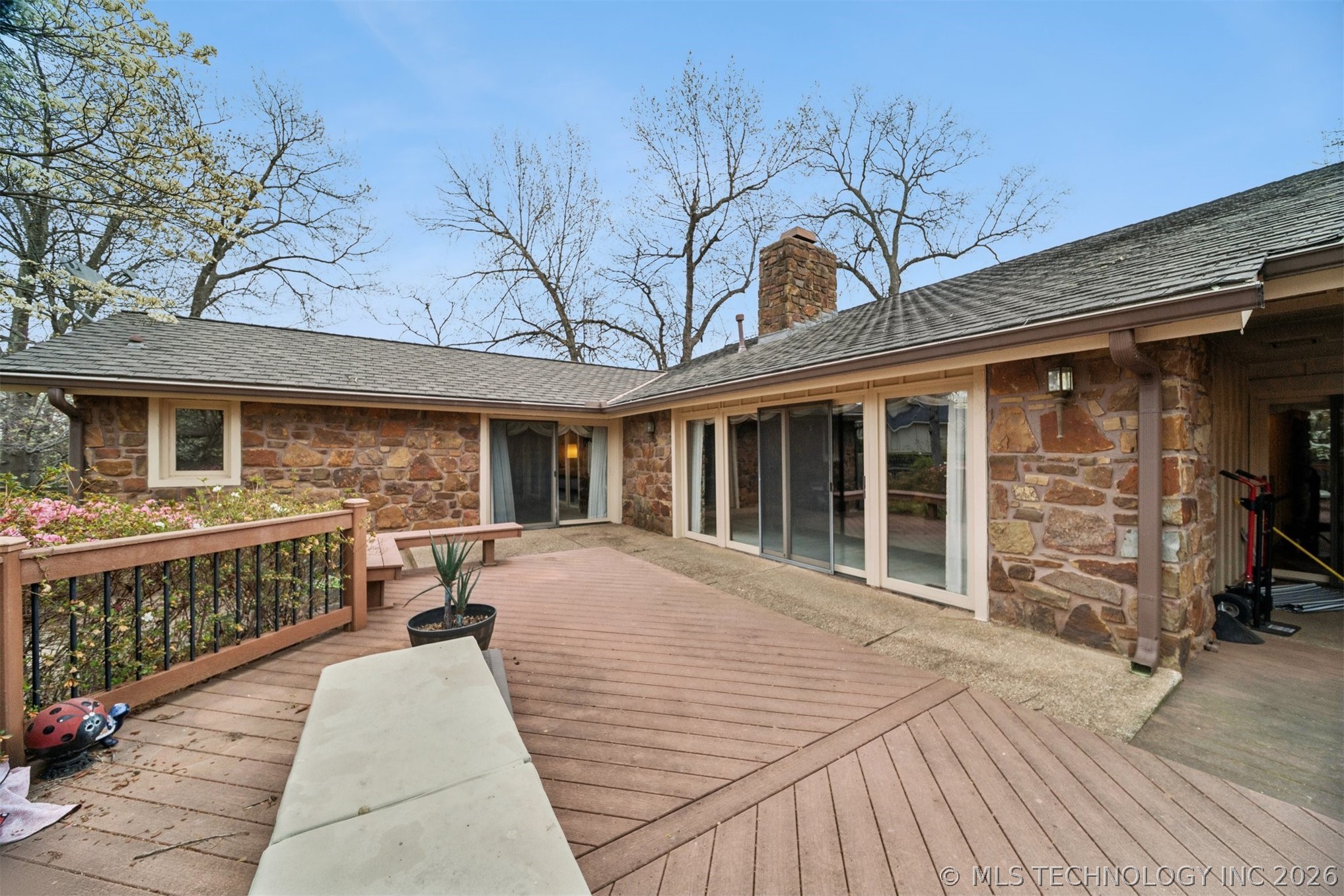 6915 E 106th Street Tulsa OK 74133