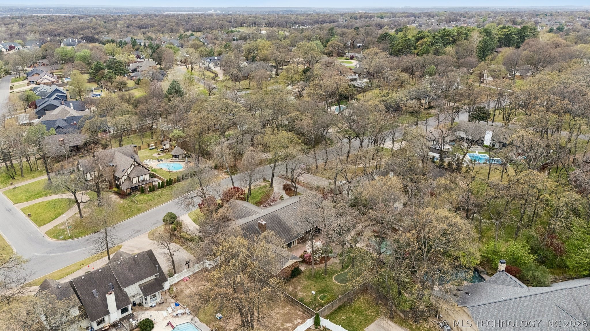 6915 E 106th Street Tulsa OK 74133