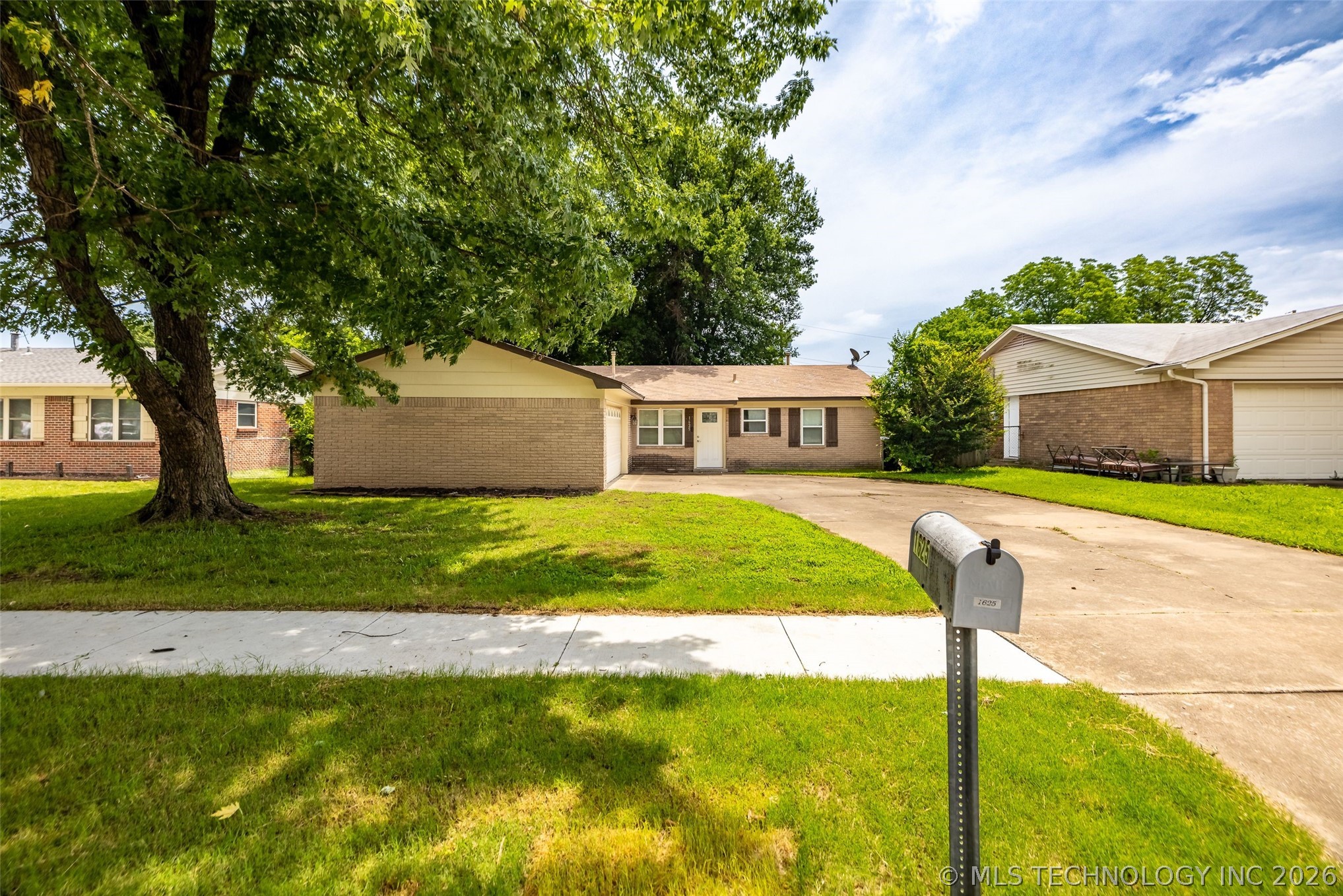 1625 S 2nd Street Broken Arrow OK 74012