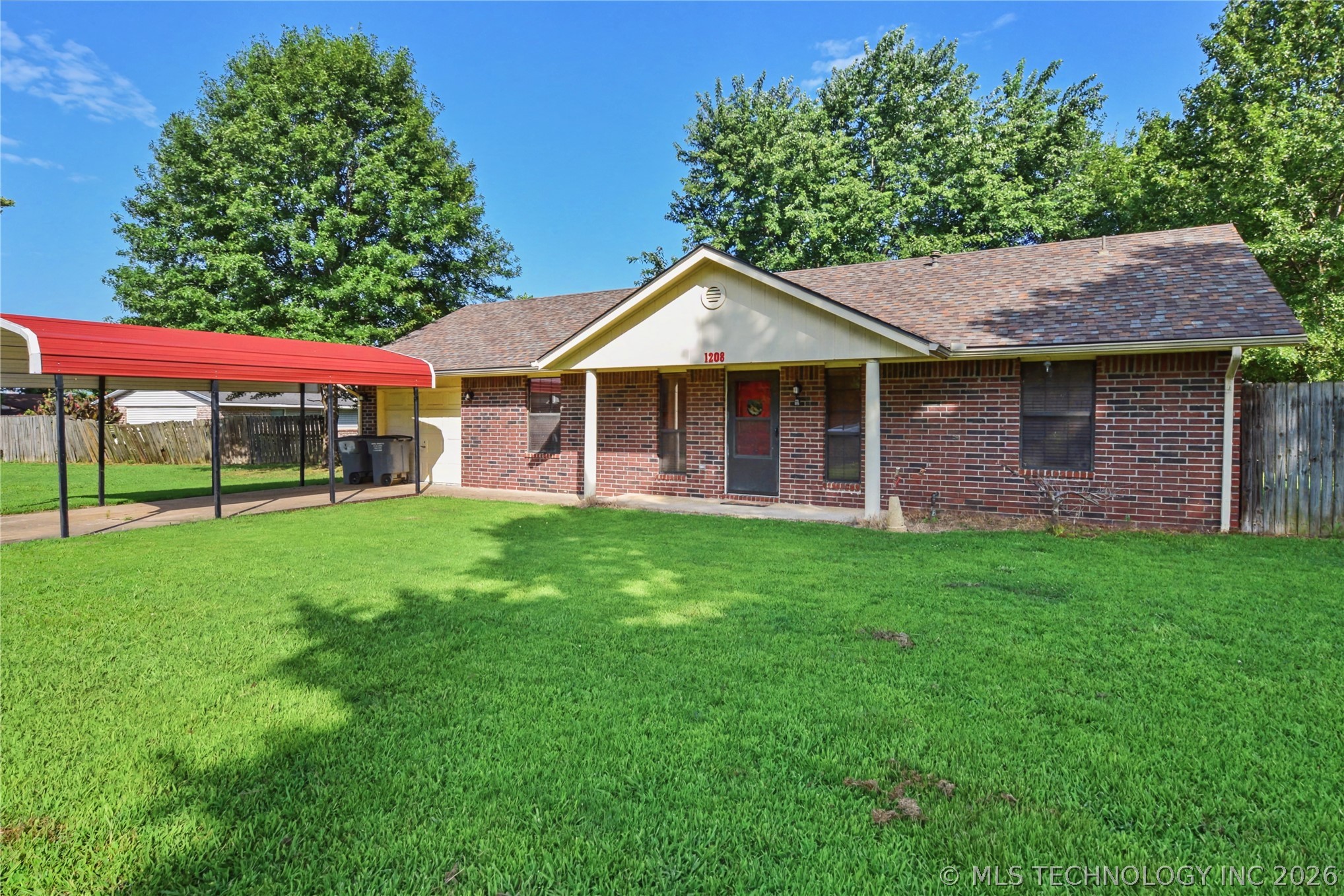 1208 SW 14th Court Wagoner OK 74467