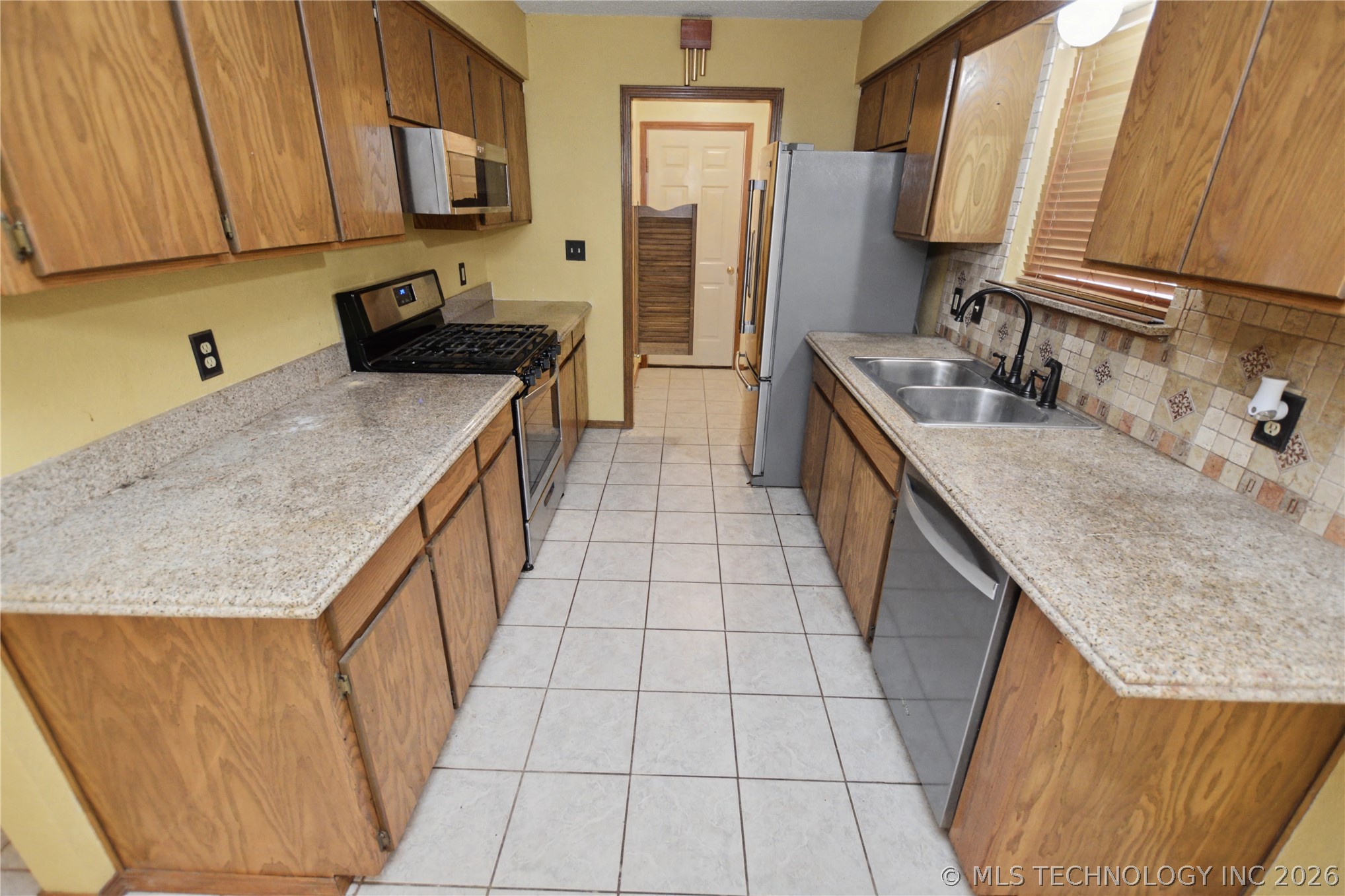 1208 SW 14th Court Wagoner OK 74467