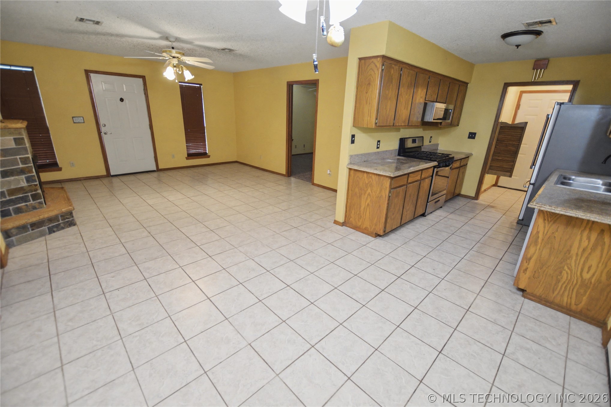 1208 SW 14th Court Wagoner OK 74467