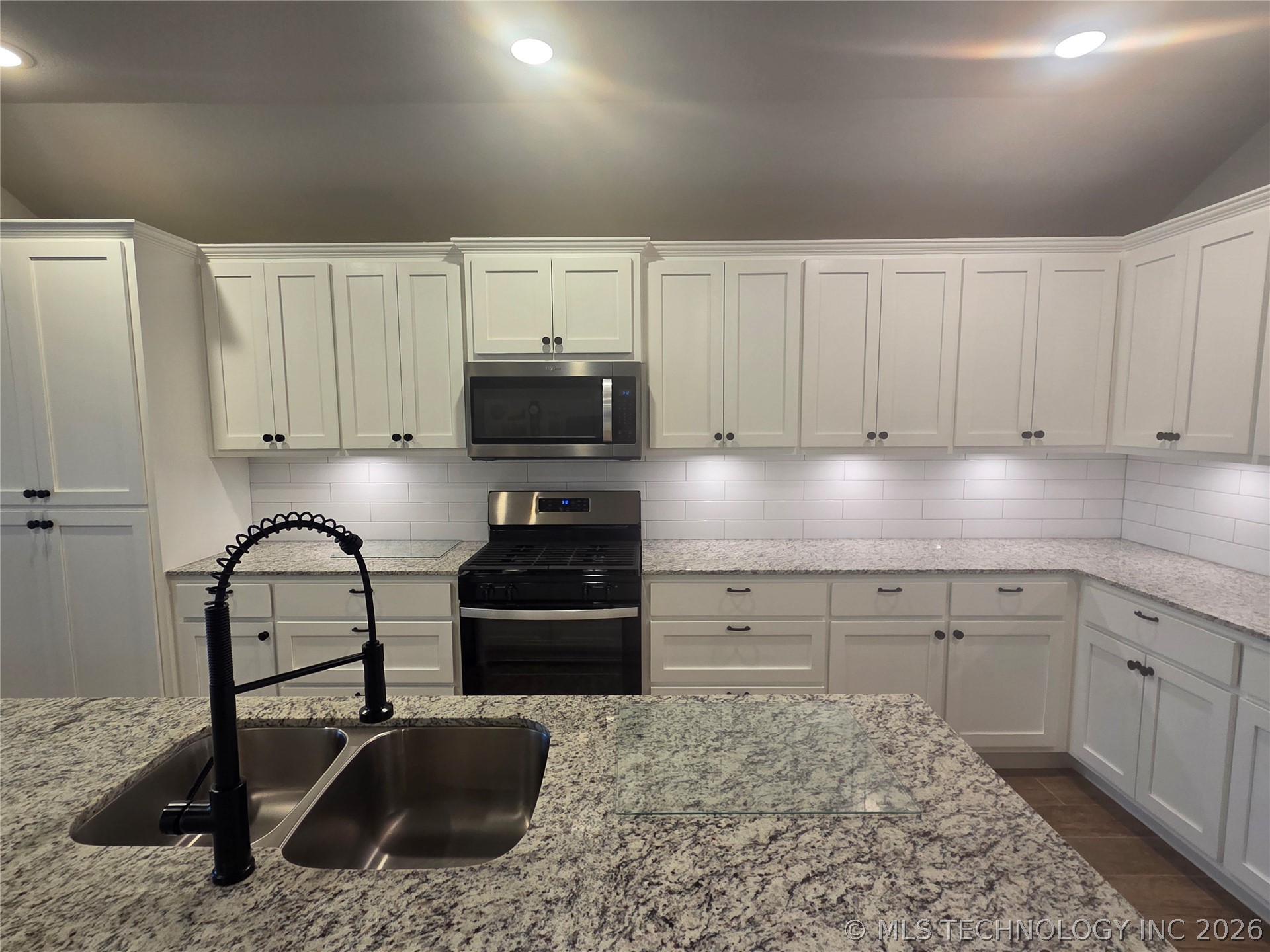 404 W Muskogee Avenue Chouteau OK 74337