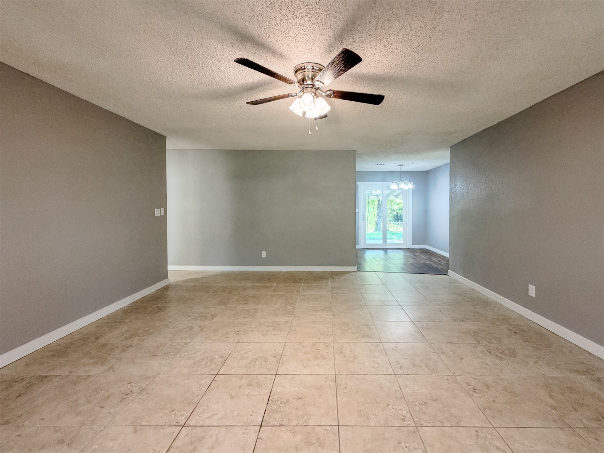 1819 Quail Run Muskogee OK 74403