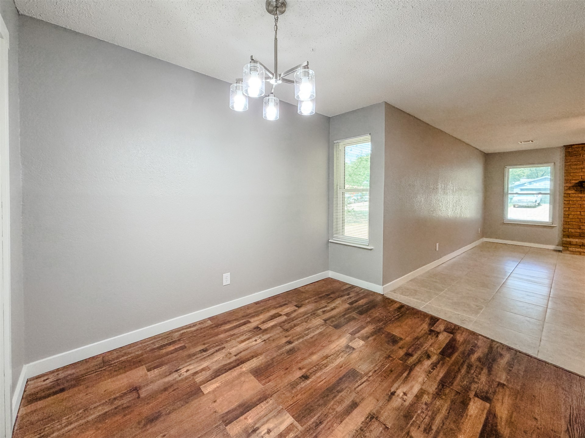 1819 Quail Run Muskogee OK 74403