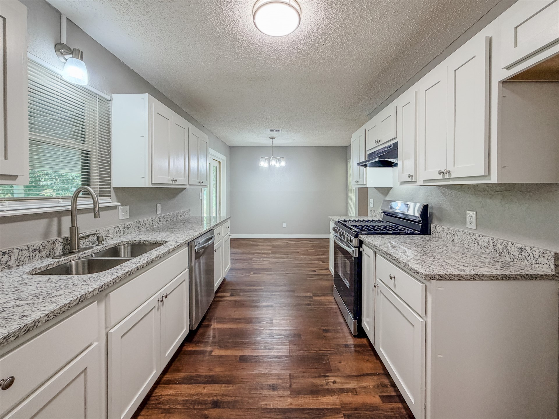 1819 Quail Run Muskogee OK 74403