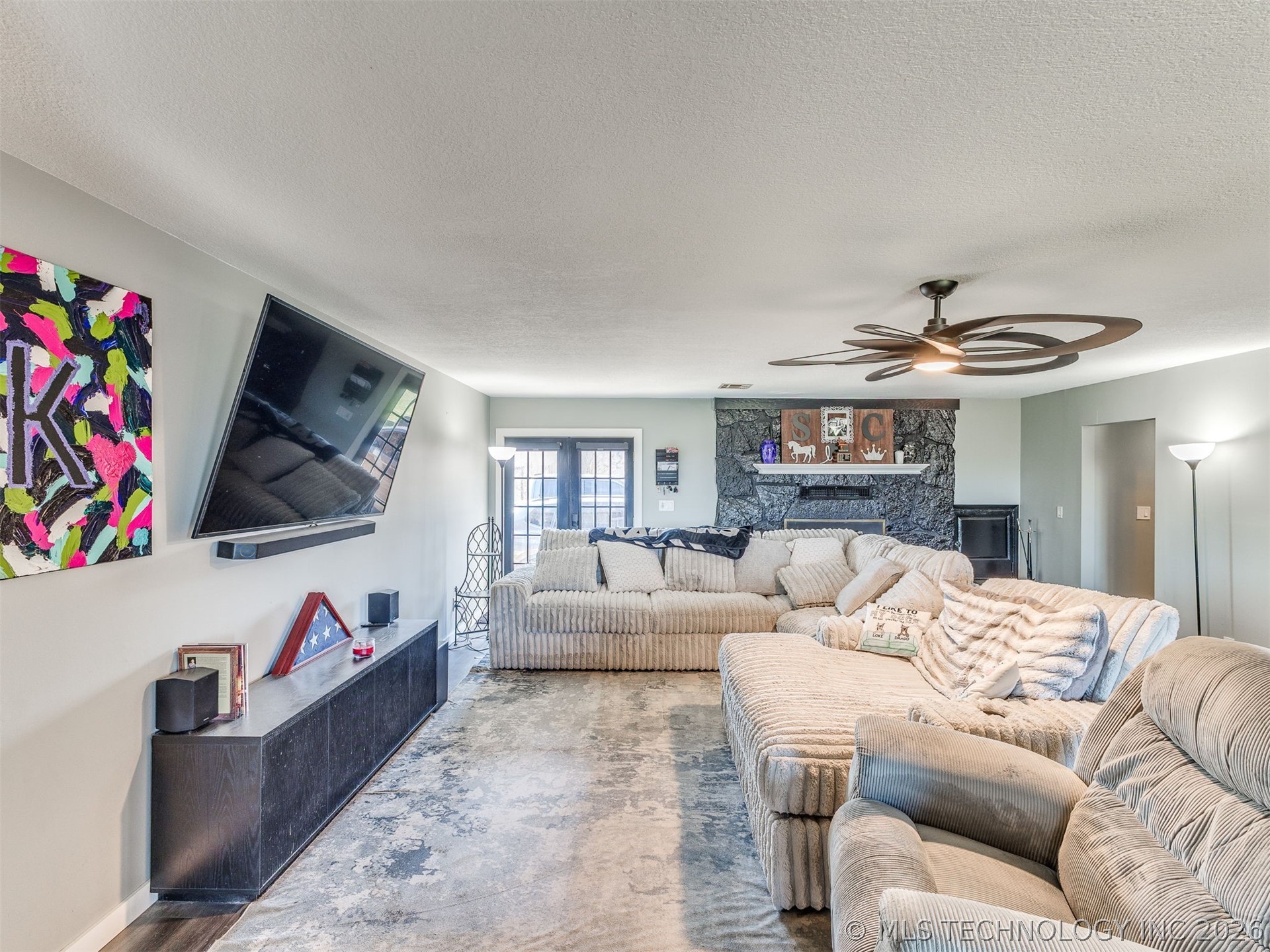 26 Sunshine Lane Pryor OK 74361