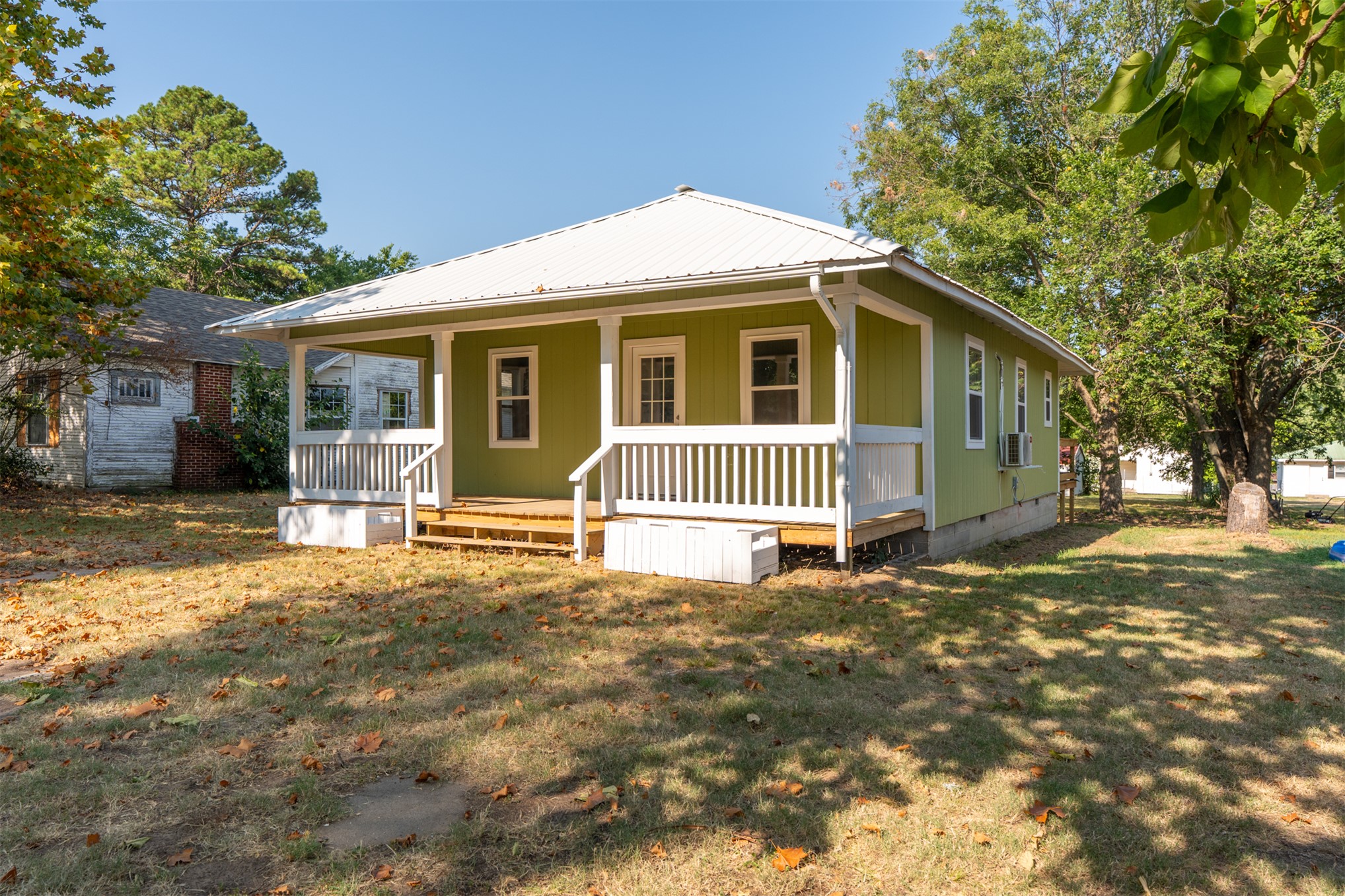 123 S 9th Okemah OK 74859