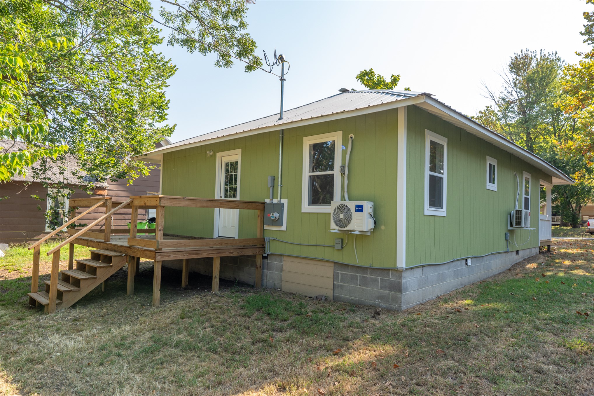 123 S 9th Okemah OK 74859