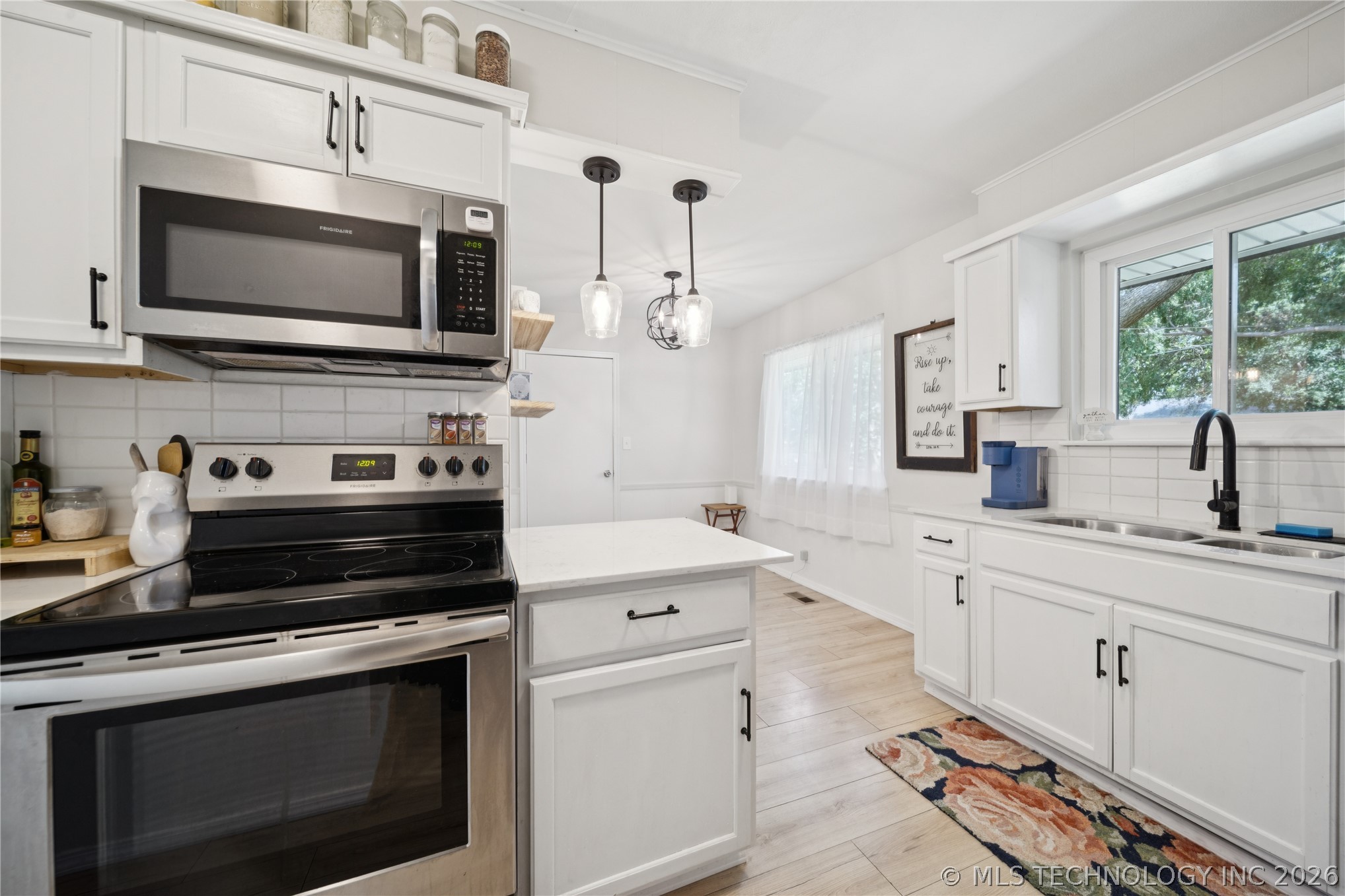 7351 E 58th Place Tulsa OK 74145