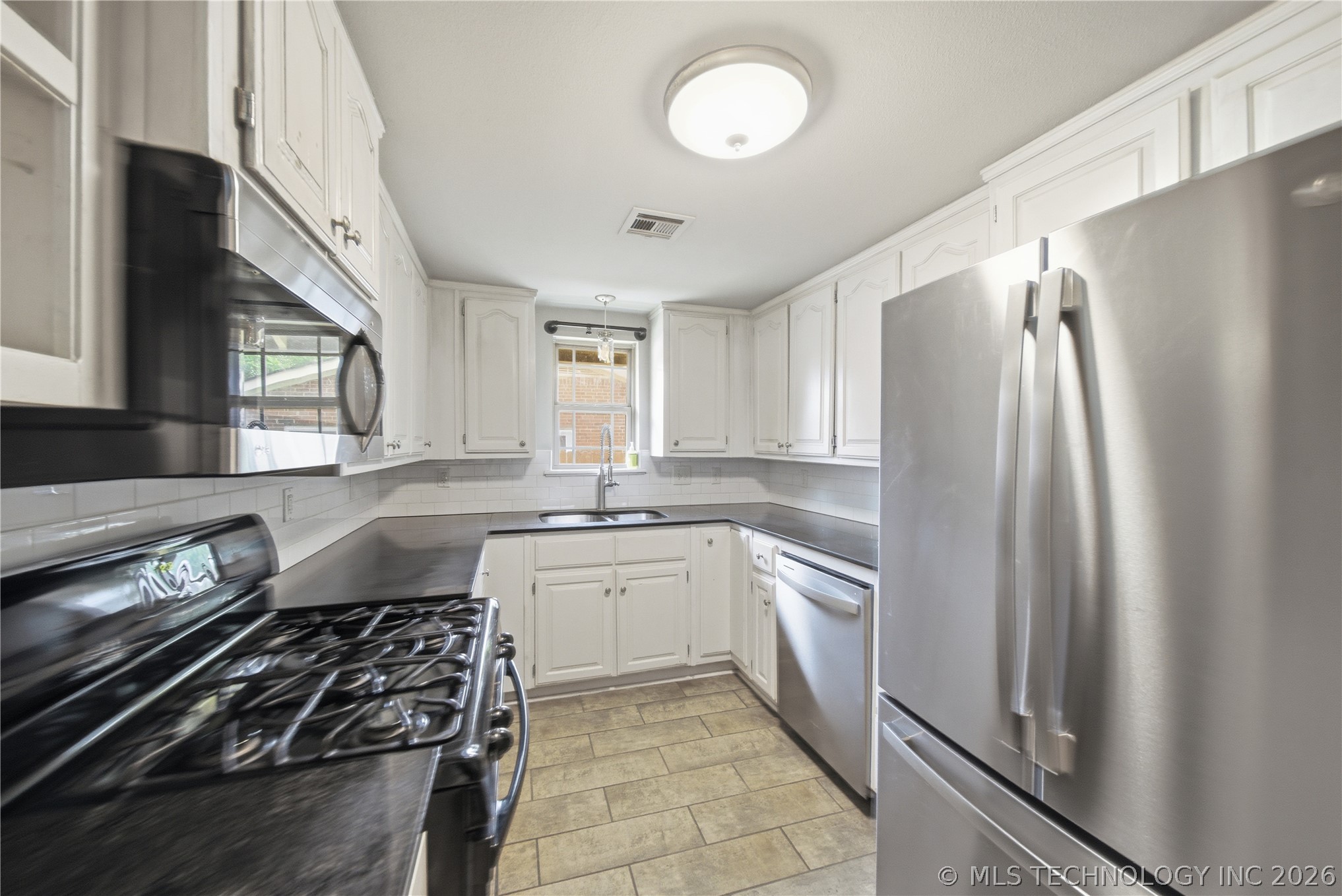 120 N Division Street E Coweta OK 74429