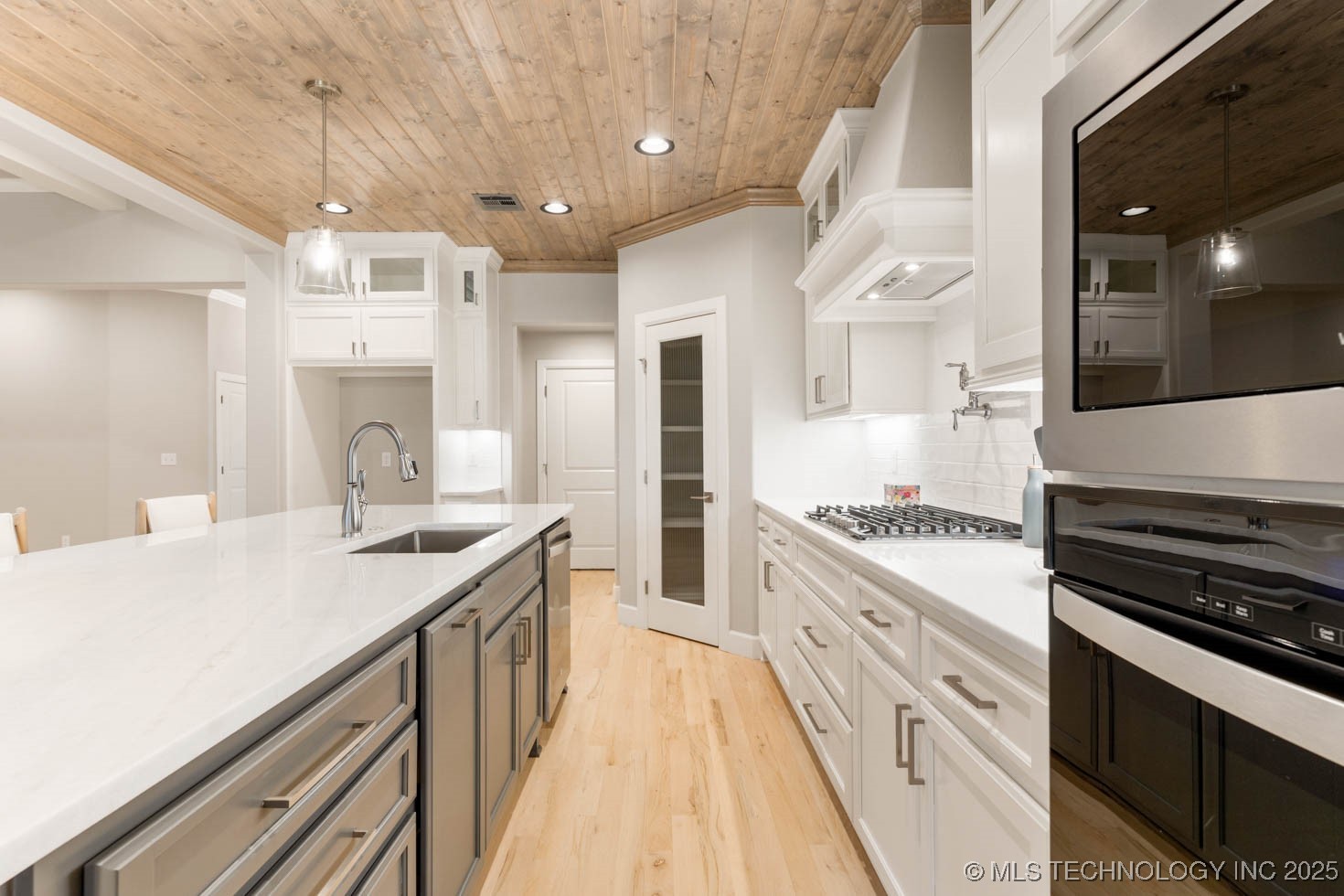 1604 Pinecrest Drive Claremore OK 74017