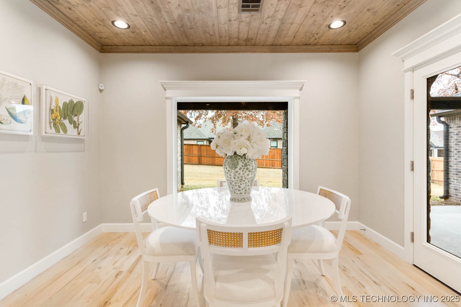 1604 Pinecrest Drive Claremore OK 74017