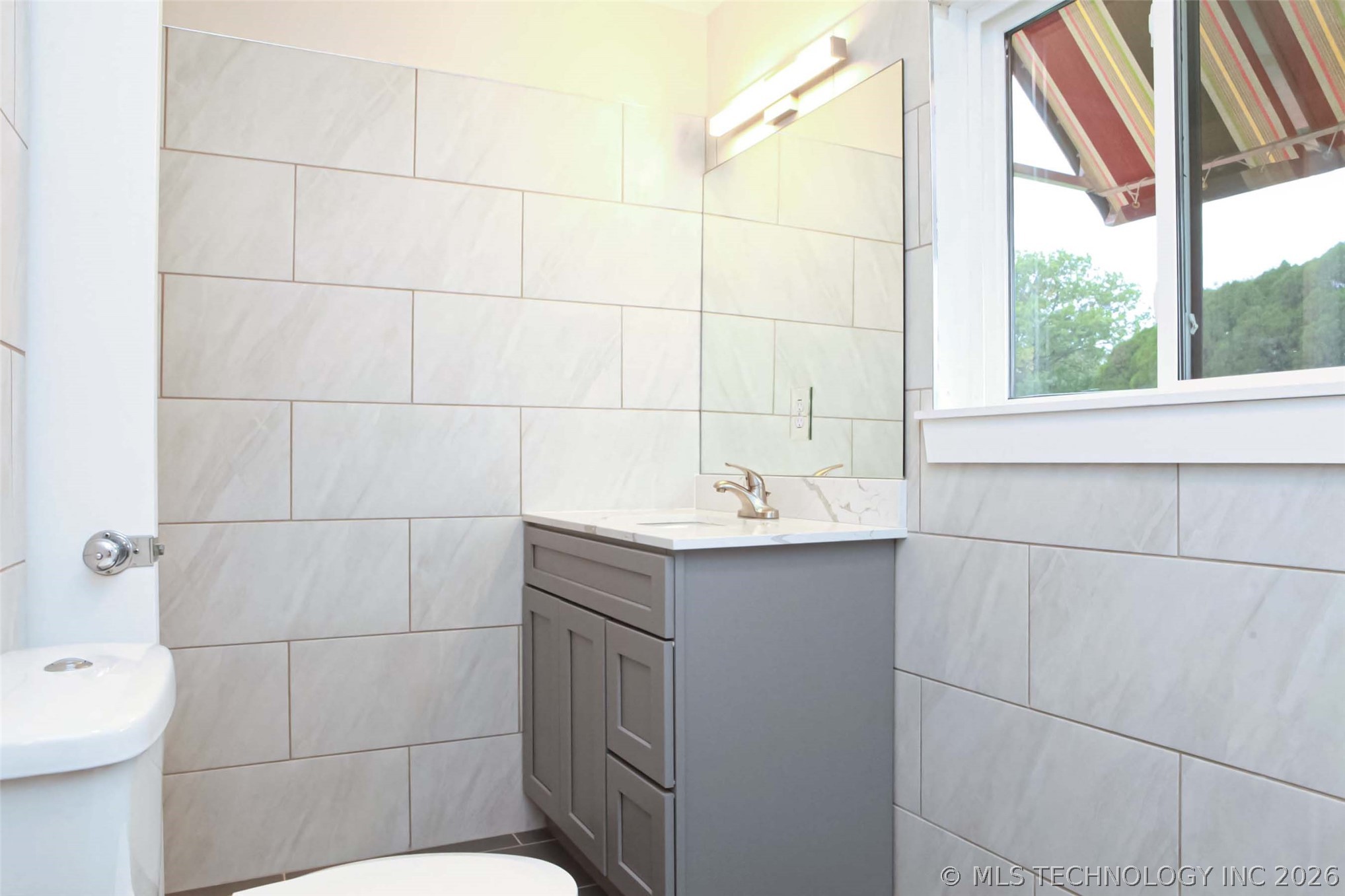 2211 N Denver Place Tulsa OK 74106