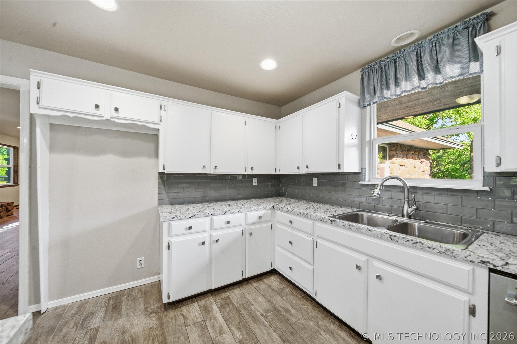 971 Wood Lake Drive Sand Springs OK 74063