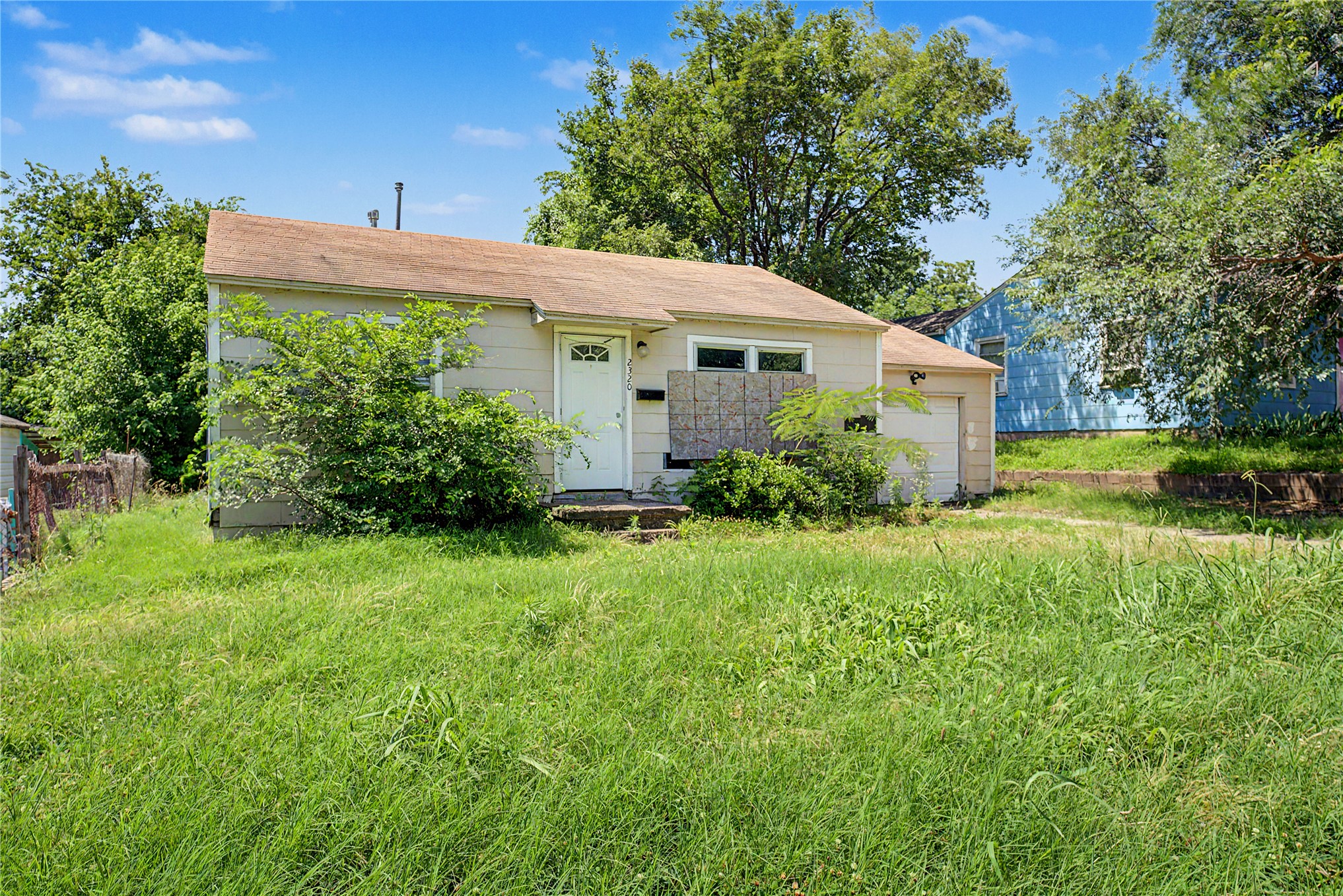 2320 W Easton Court Tulsa OK 74127