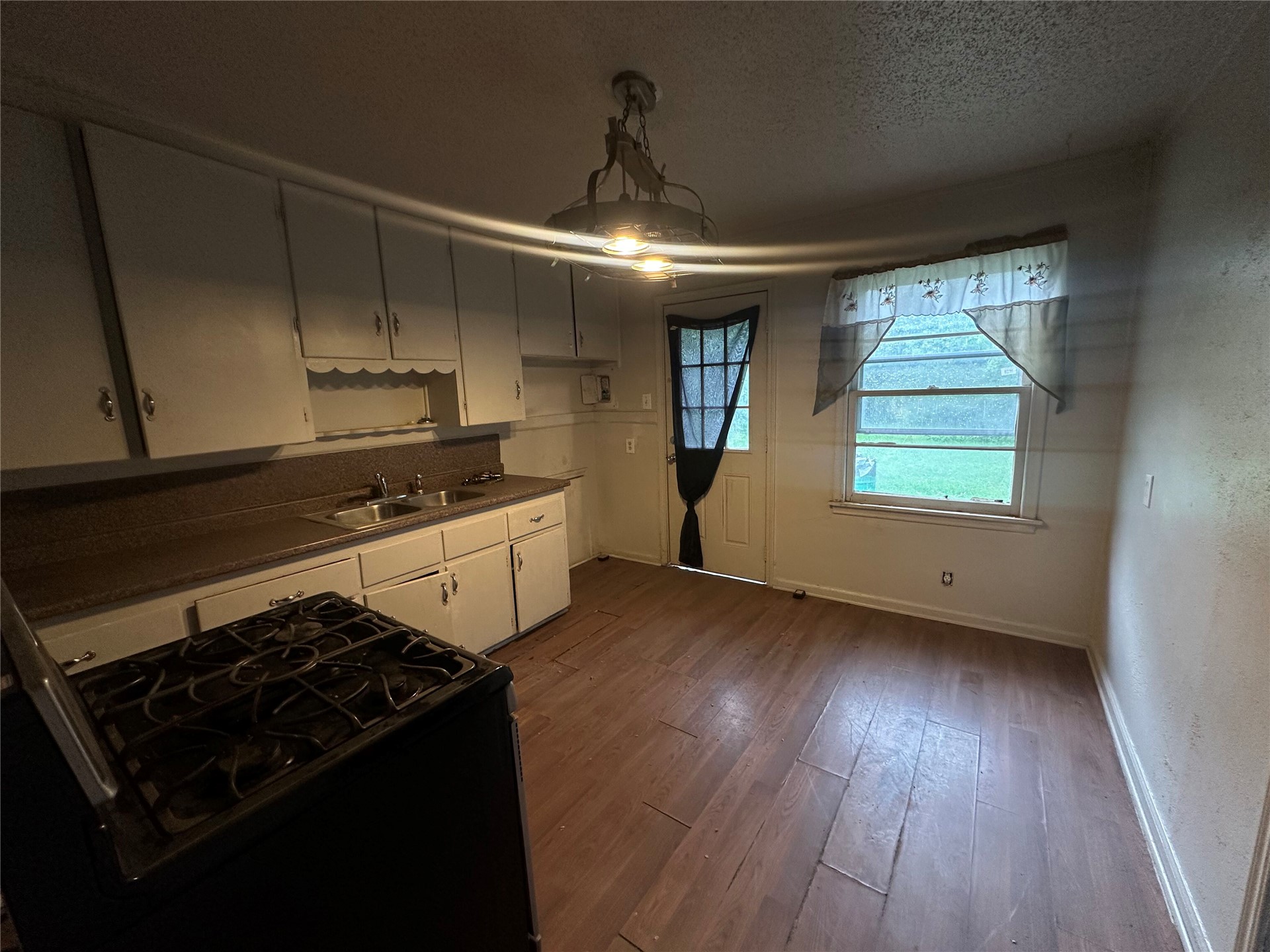 2320 W Easton Court Tulsa OK 74127