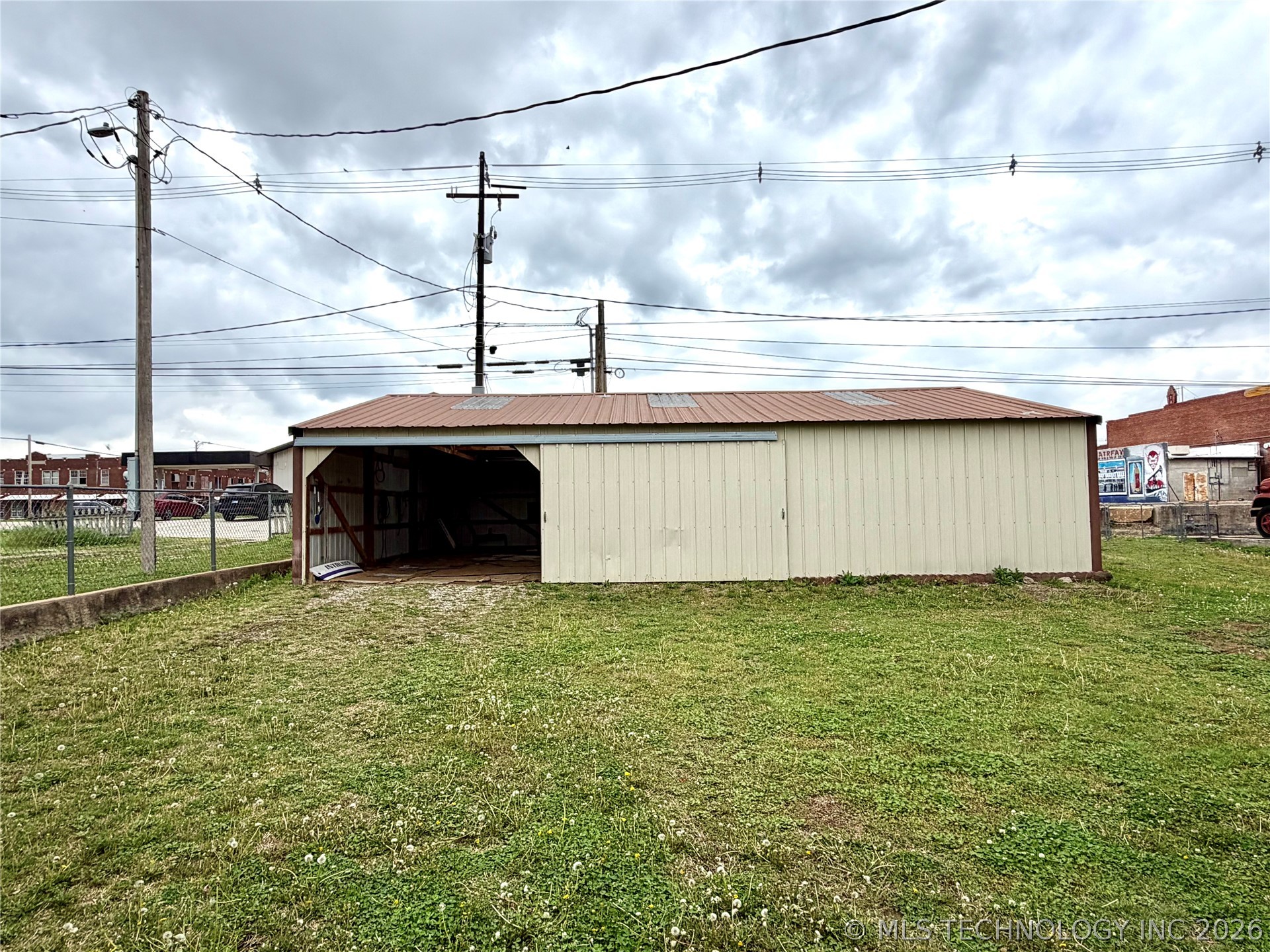 229 N 2nd Street Fairfax OK 74637