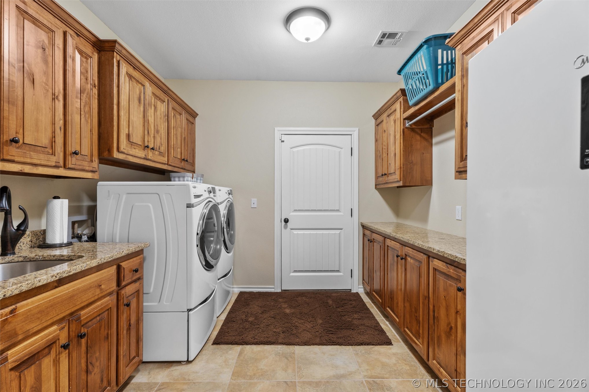 403105 W 2330 Drive Bartlesville OK 74006
