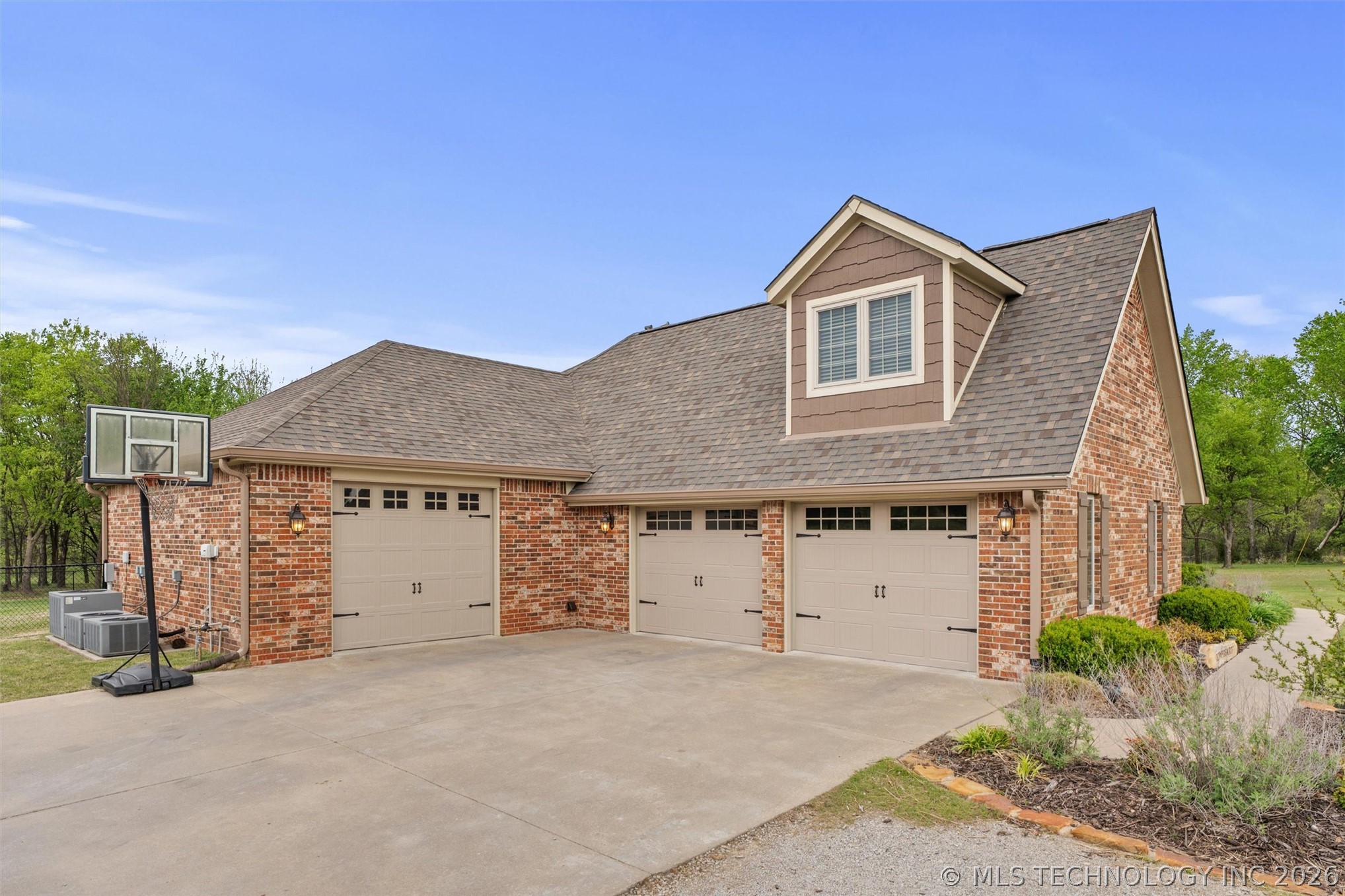 403105 W 2330 Drive Bartlesville OK 74006