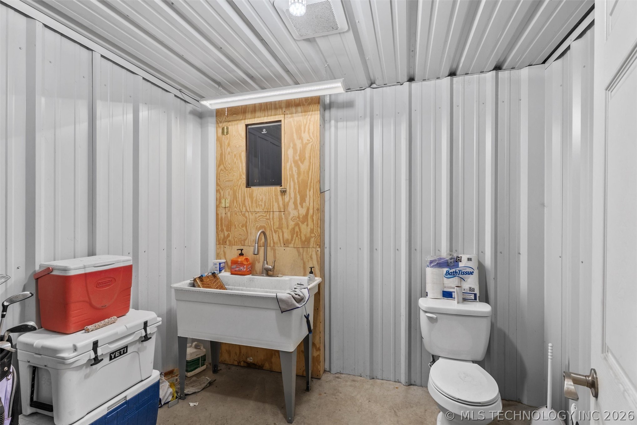 403105 W 2330 Drive Bartlesville OK 74006