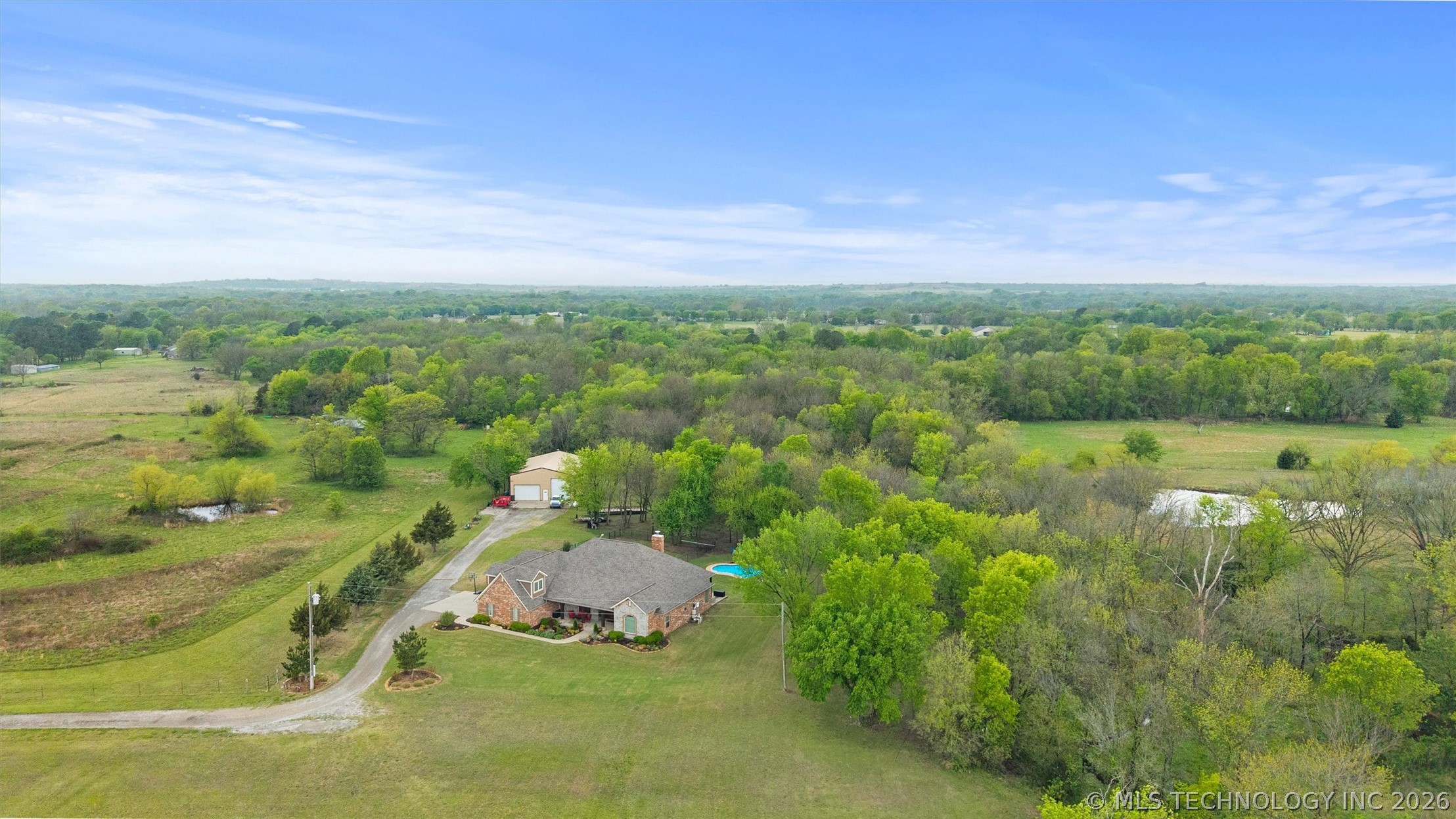 403105 W 2330 Drive Bartlesville OK 74006