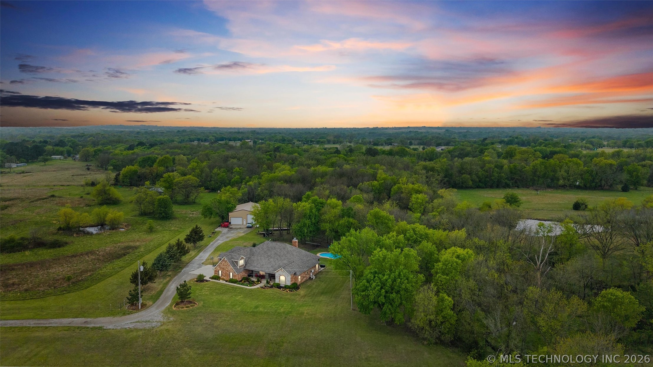 403105 W 2330 Drive Bartlesville OK 74006