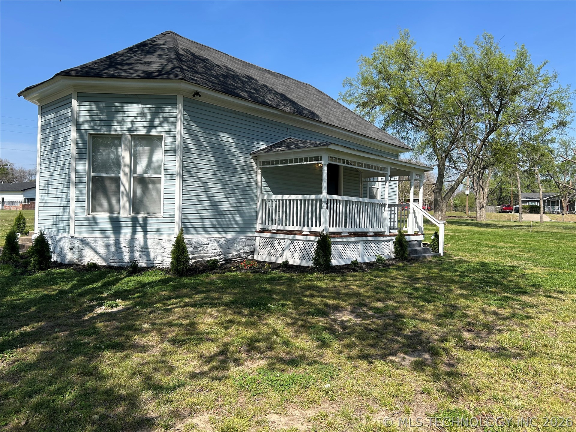 406 Creek Avenue Fort Gibson OK 74434