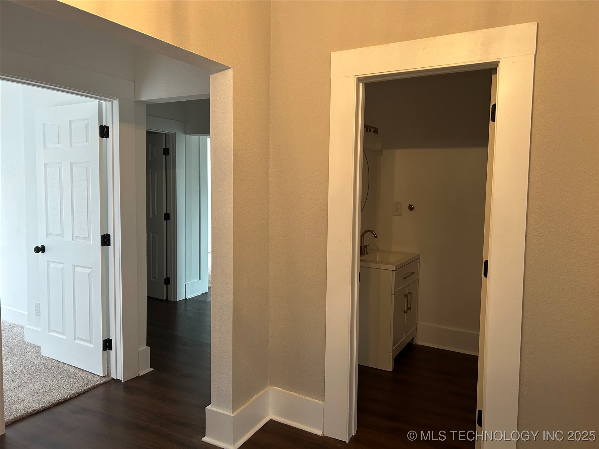 406 Creek Avenue Fort Gibson OK 74434
