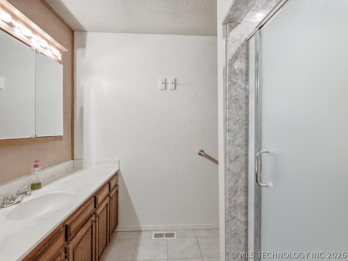 24225 E 112th Street S Broken Arrow OK 74014