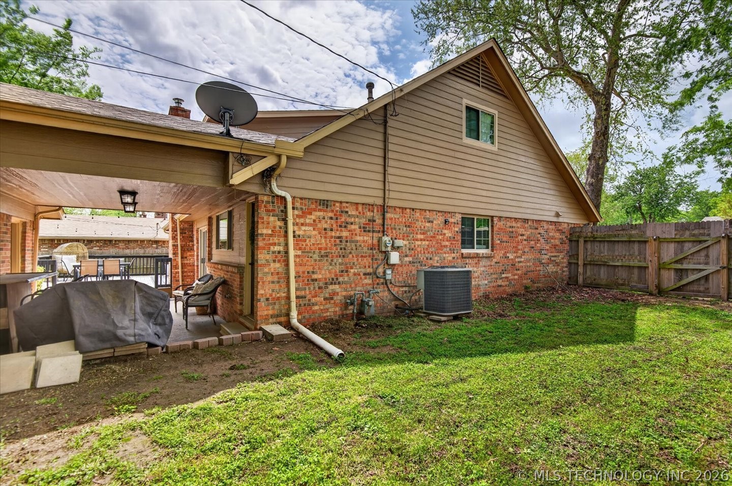 1242 May Lane Bartlesville OK 74006