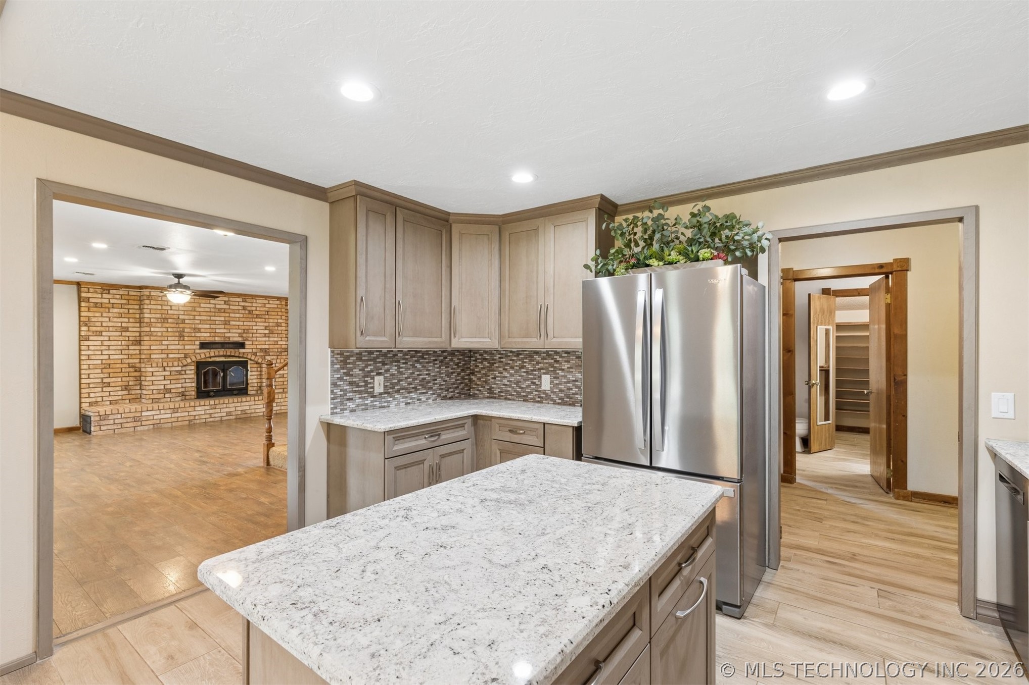2700 W Dickinson Cushing OK 74023