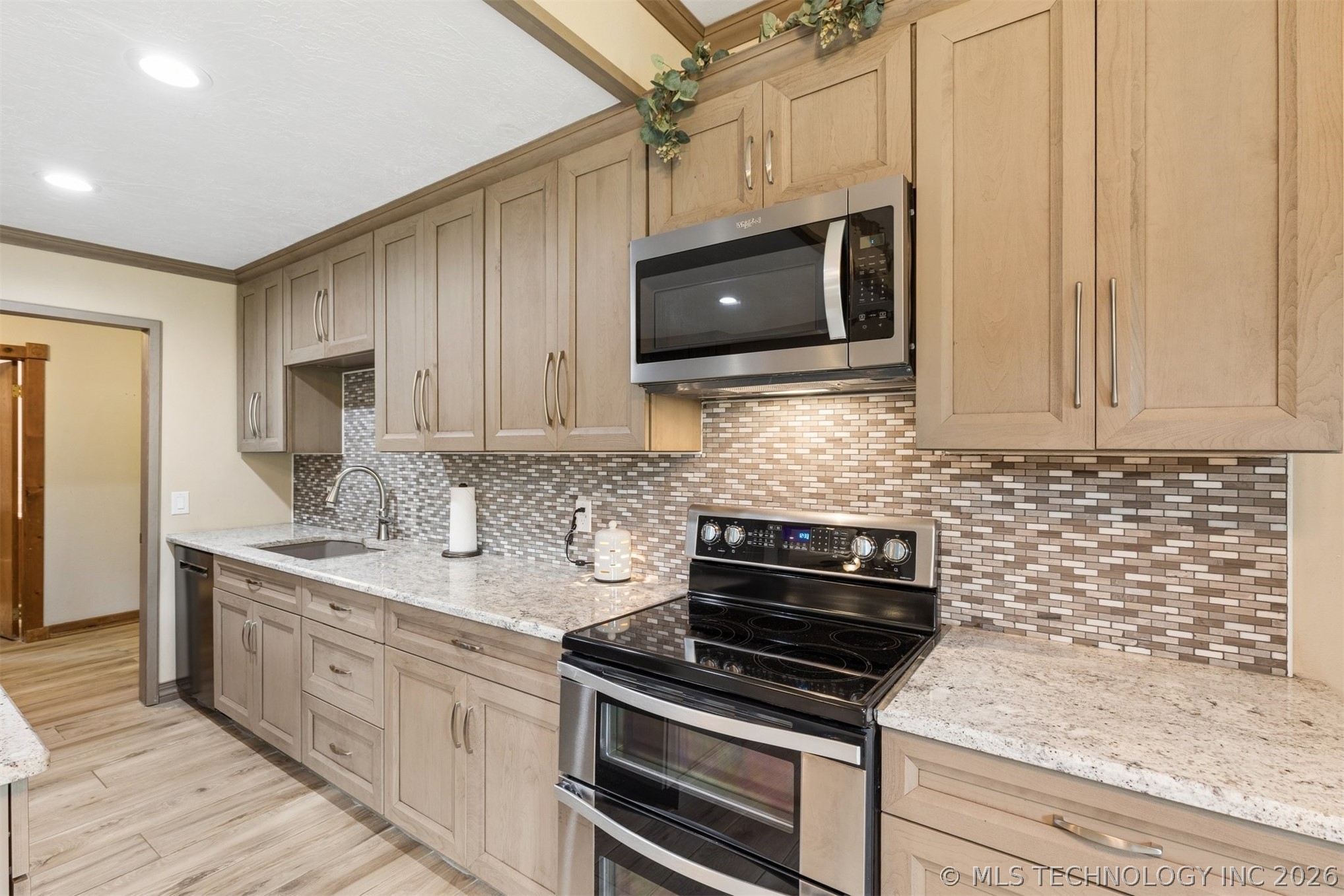 2700 W Dickinson Cushing OK 74023