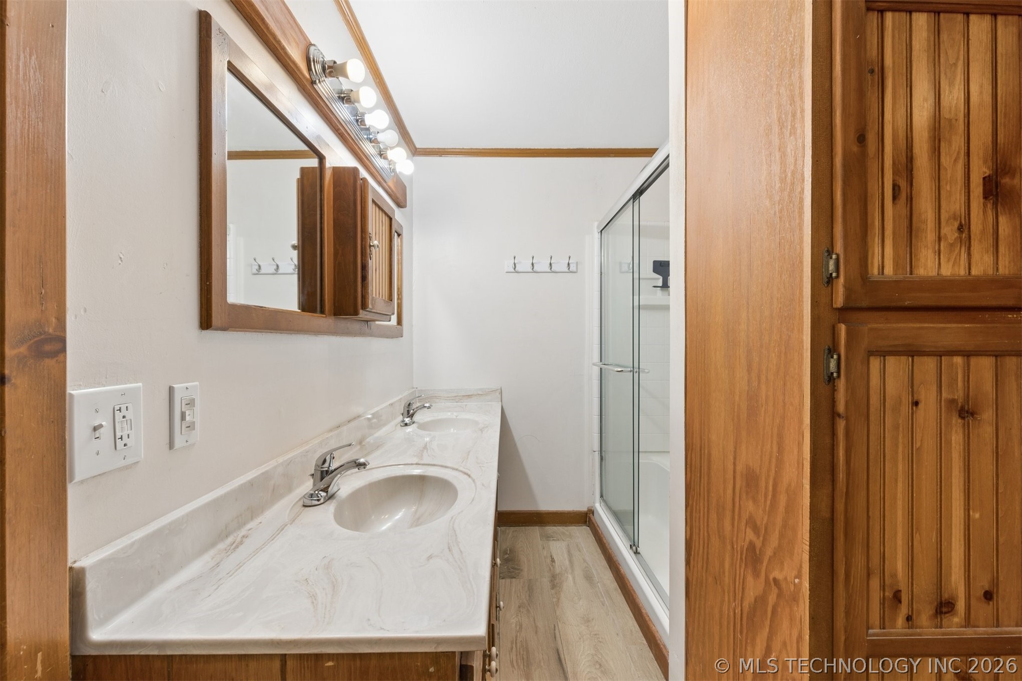 2700 W Dickinson Cushing OK 74023