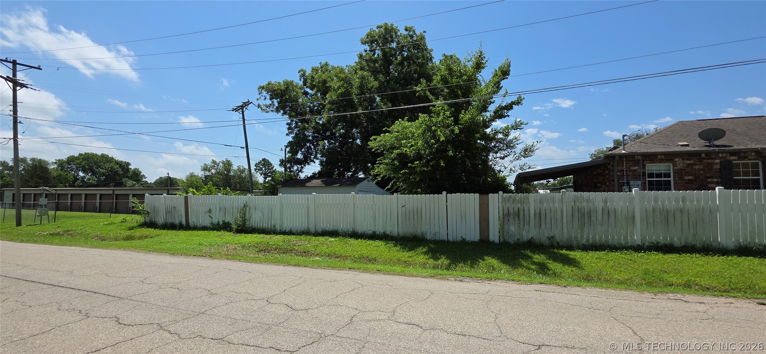 1102 S Tinker Avenue Hominy OK 74601