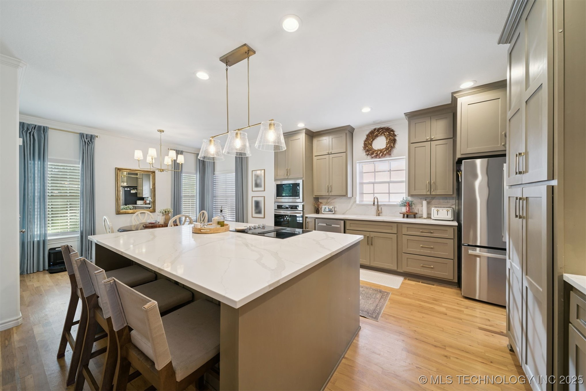 305 N Forest Ridge Boulevard Broken Arrow OK 74014