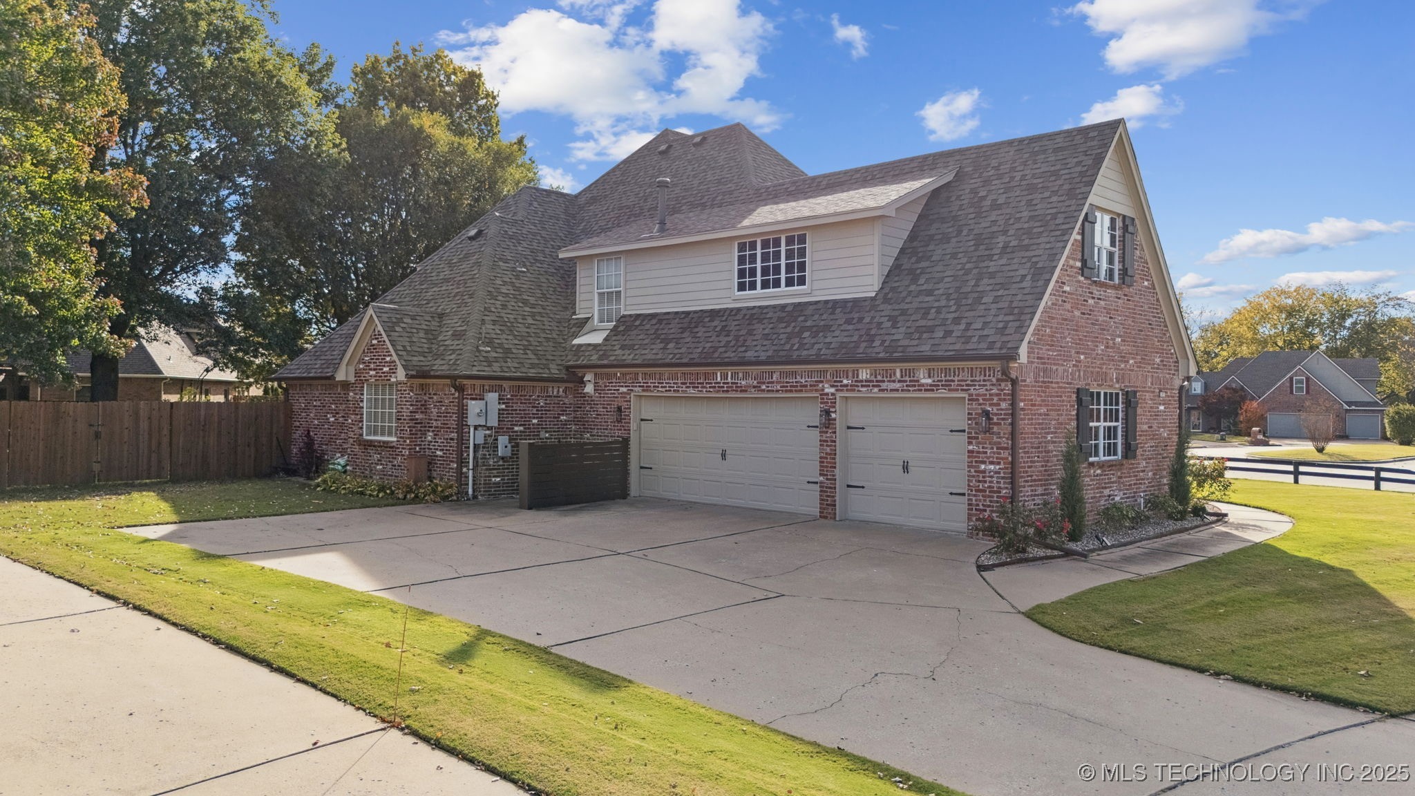 305 N Forest Ridge Boulevard Broken Arrow OK 74014