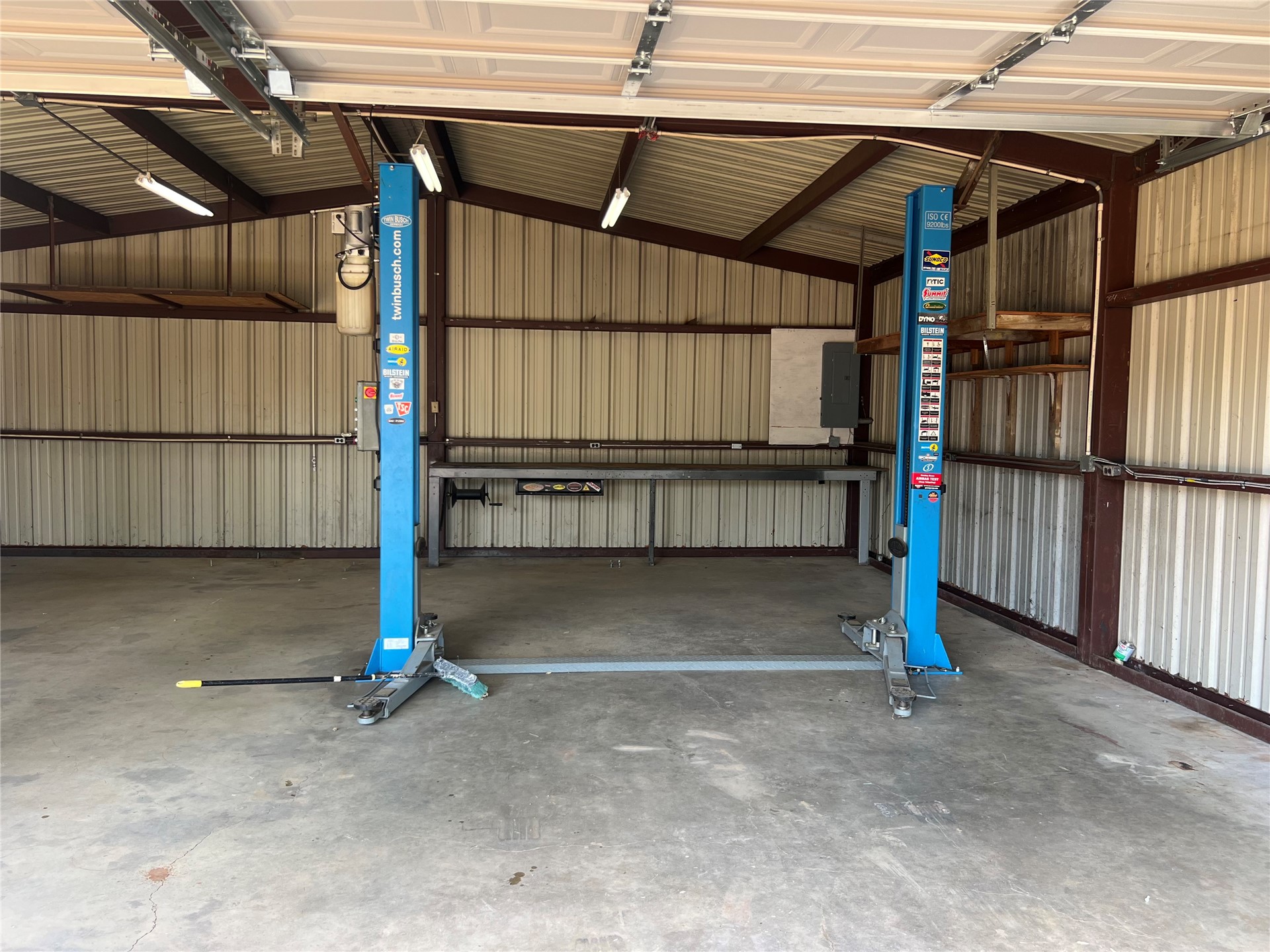 903 S 3rd Street Calera OK 74730