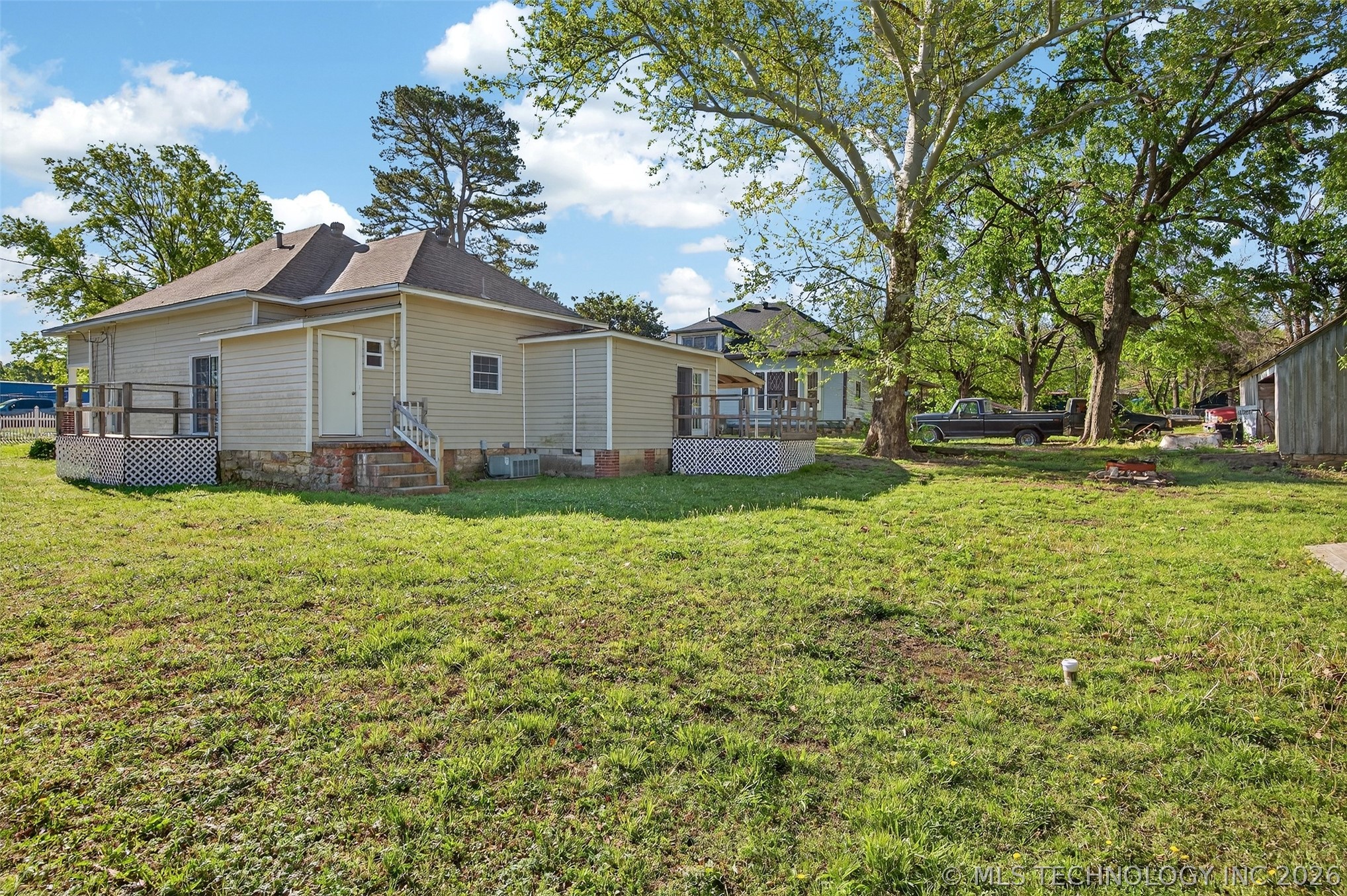 106 Riley Street Haileyville OK 74546