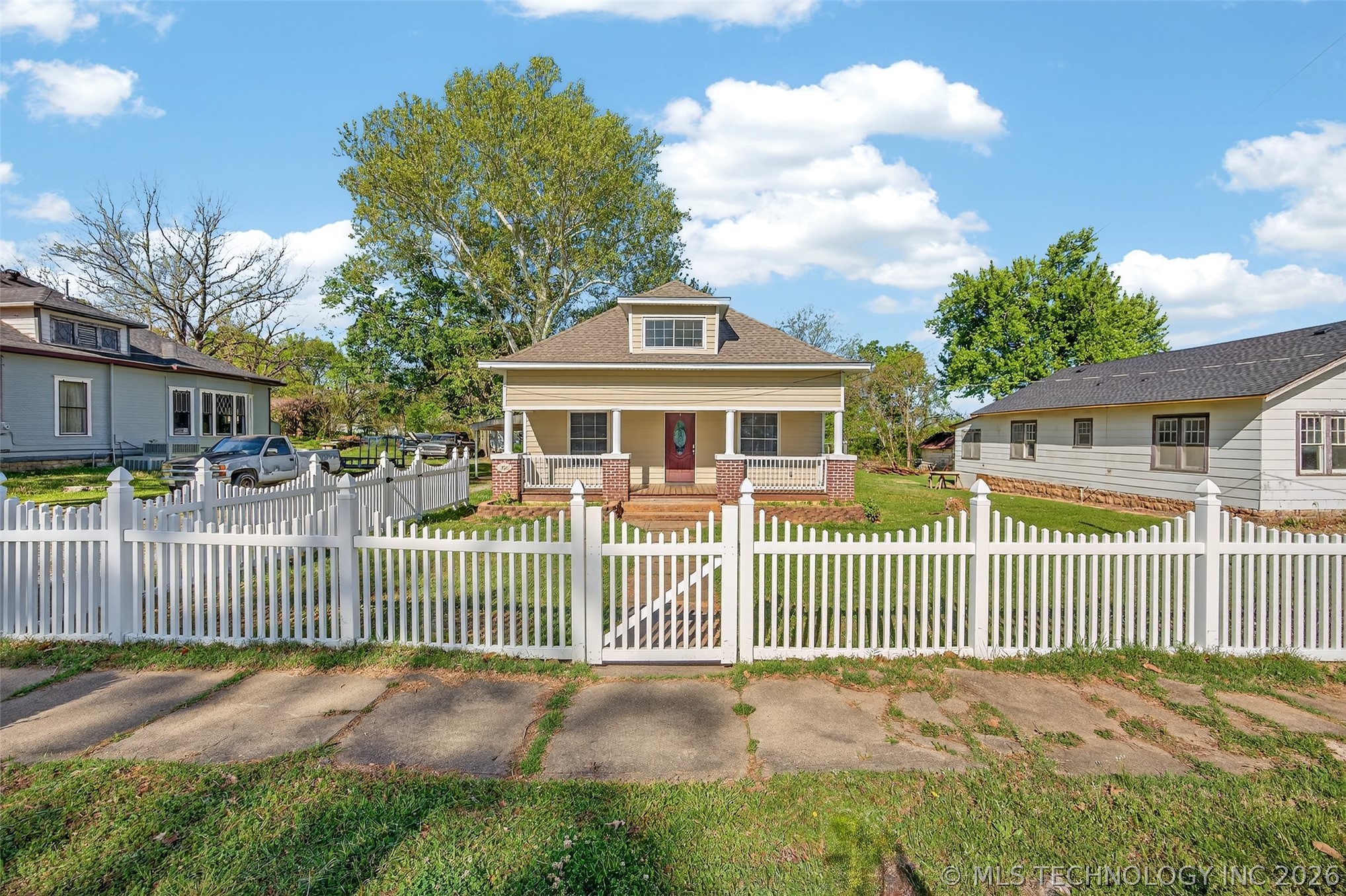 106 Riley Street Haileyville OK 74546